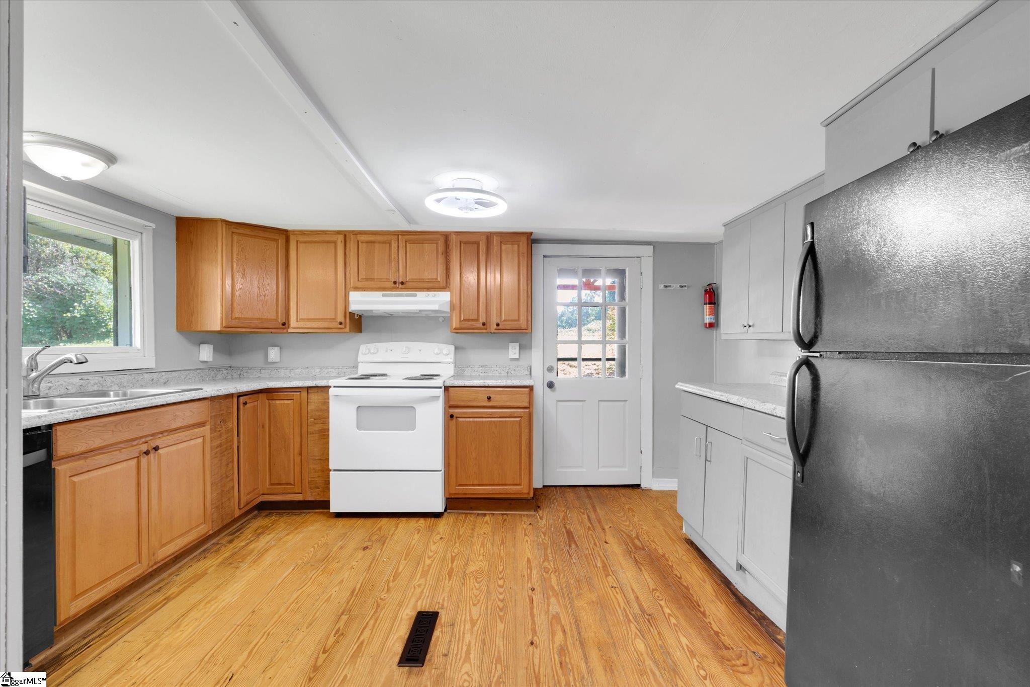 3 Smith Circle Property Photo 7