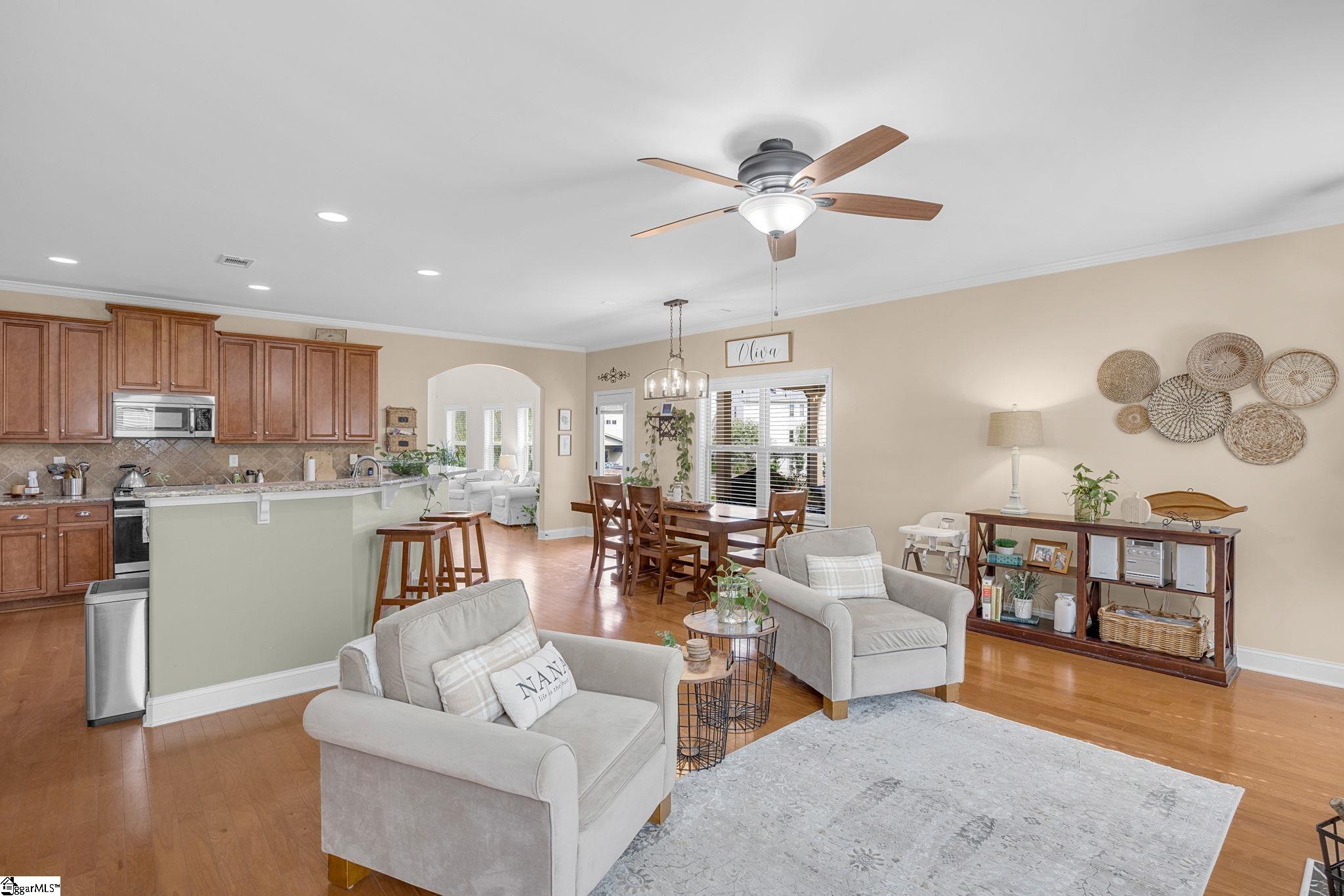 15 Huntingtower Lane Property Photo 3