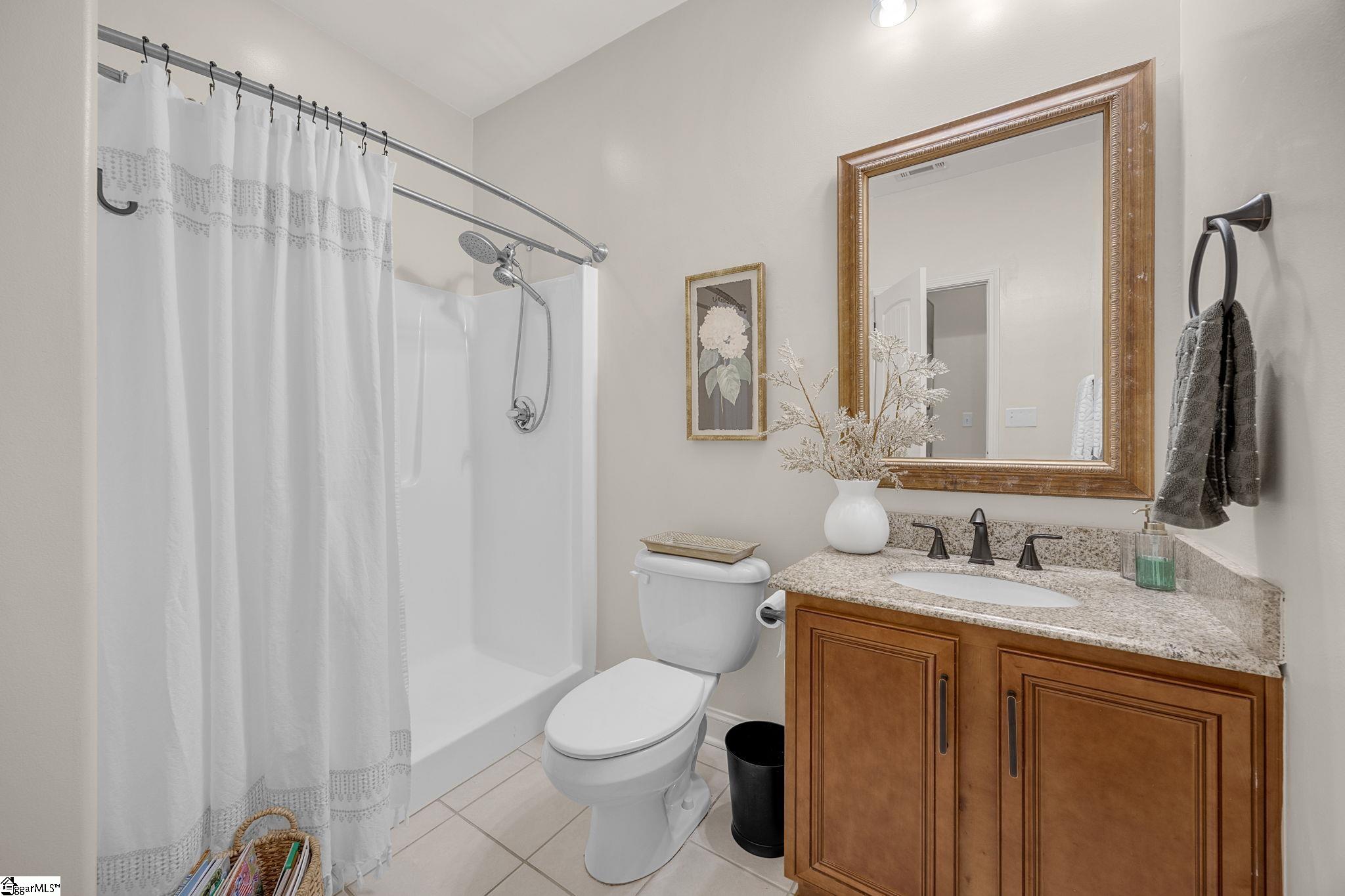 15 Huntingtower Lane Property Photo 18