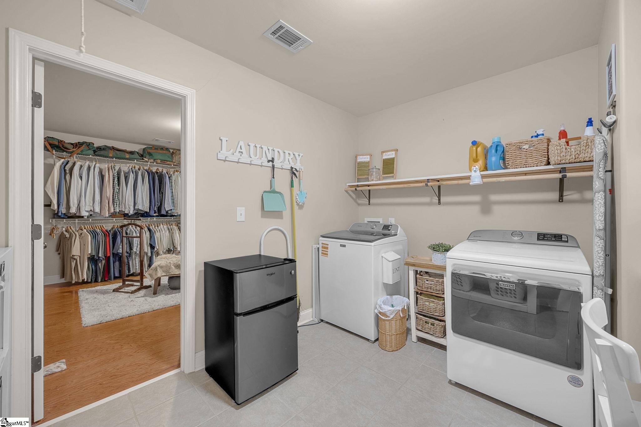 15 Huntingtower Lane Property Photo 28