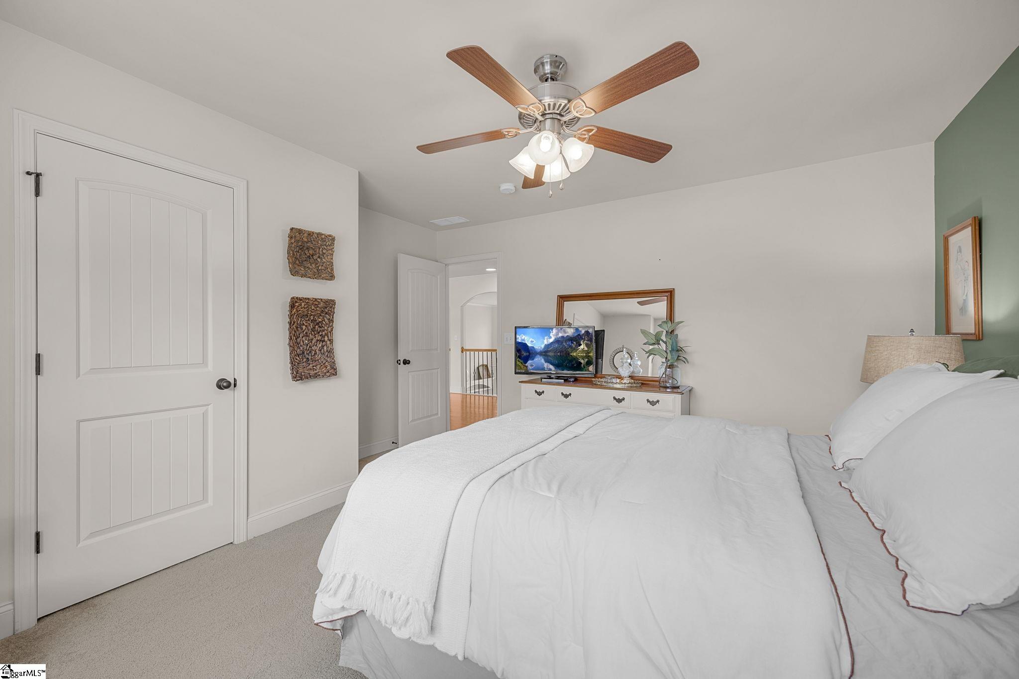 15 Huntingtower Lane Property Photo 31