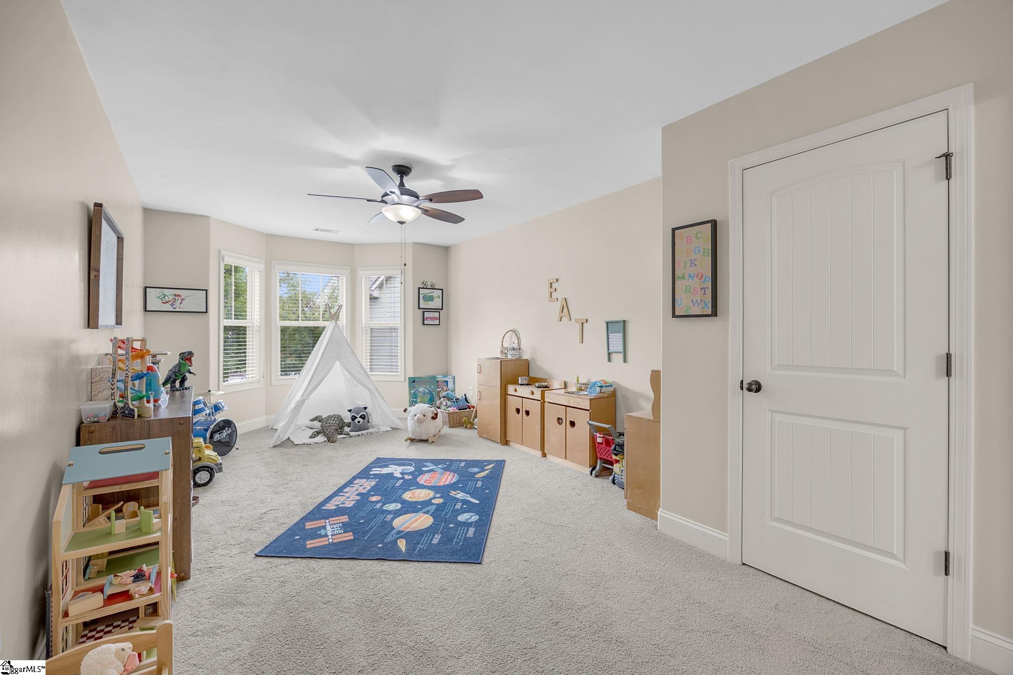 15 Huntingtower Lane Property Photo 33