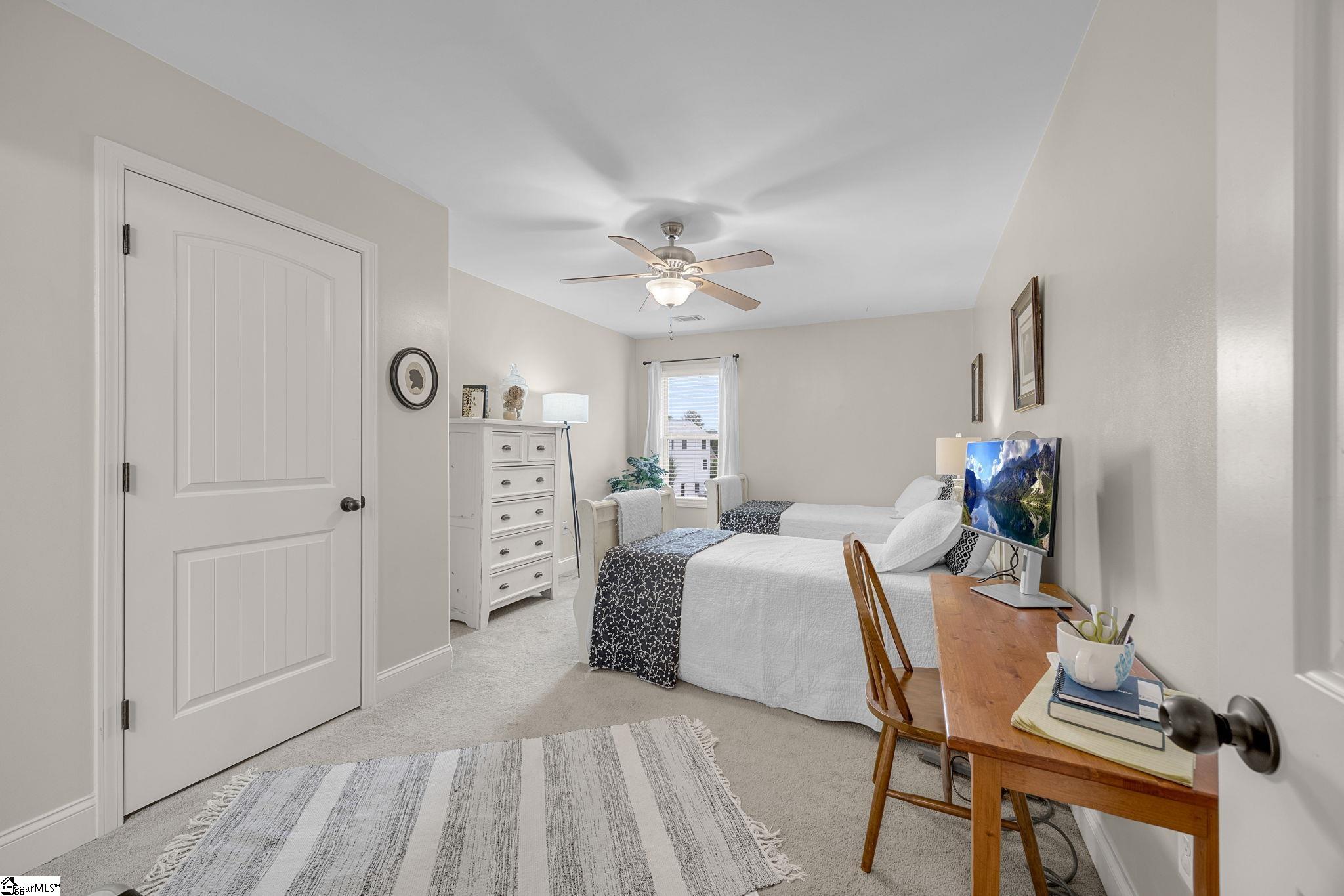15 Huntingtower Lane Property Photo 35