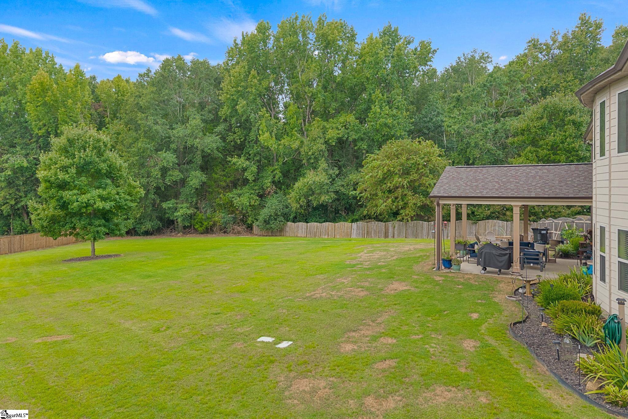 15 Huntingtower Lane Property Photo 40