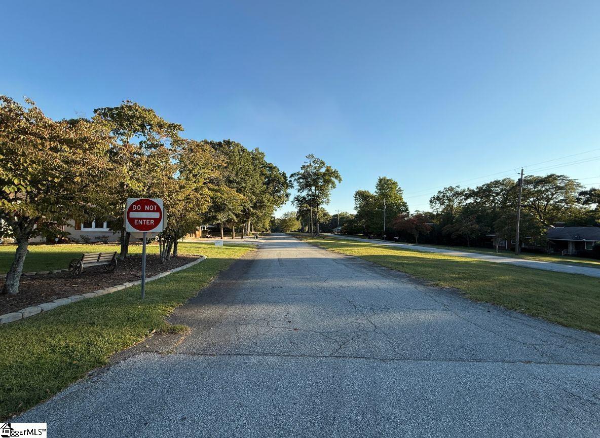 308 Haynie Parkway Property Photo 27