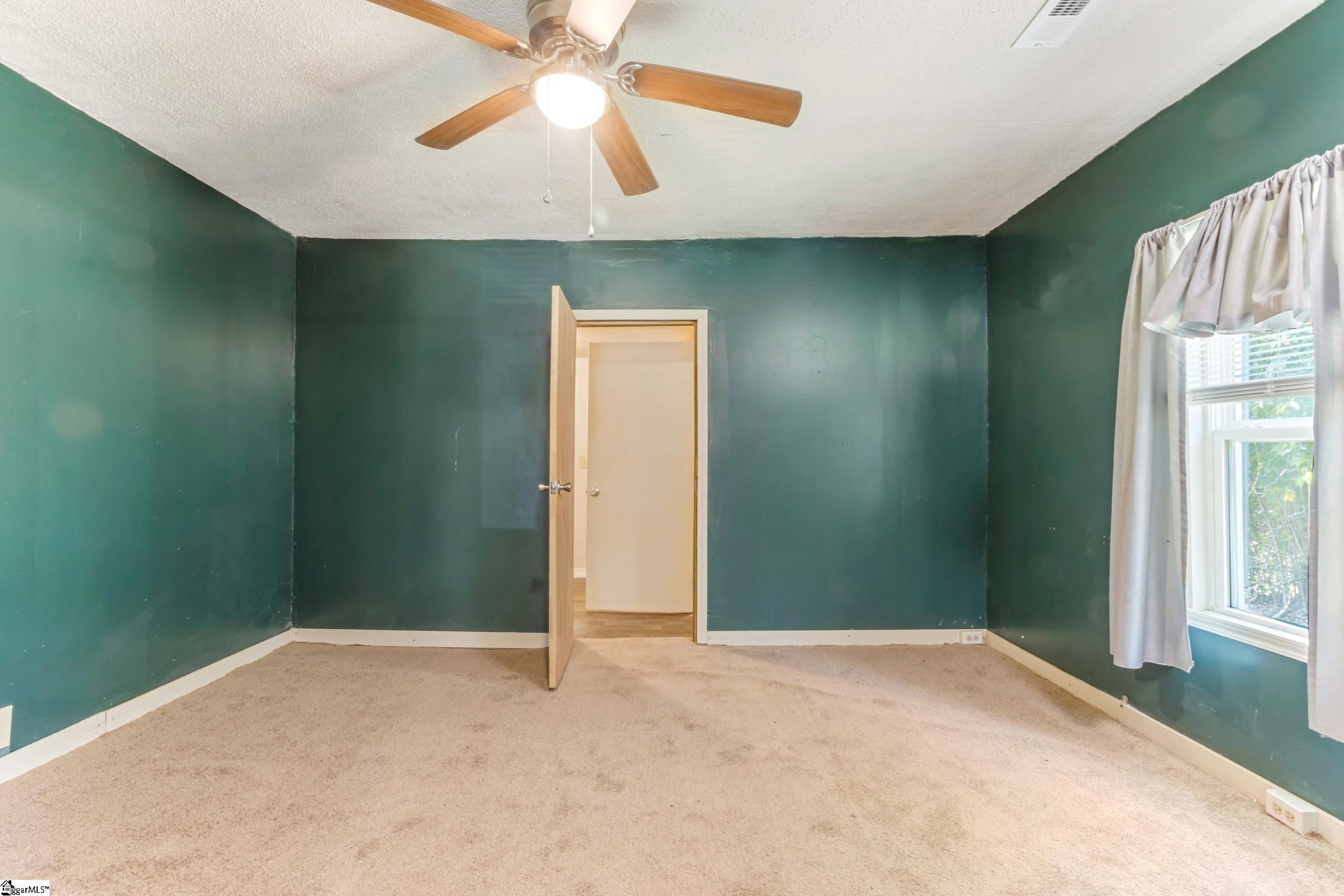120 Sardis School House Road Property Photo 9