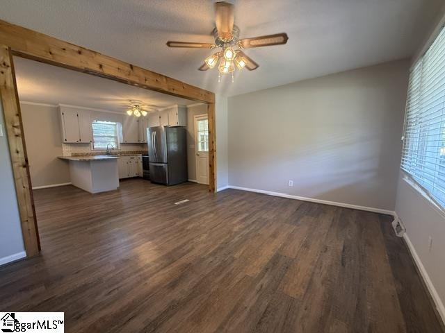 8 Henry Avenue Property Photo 2
