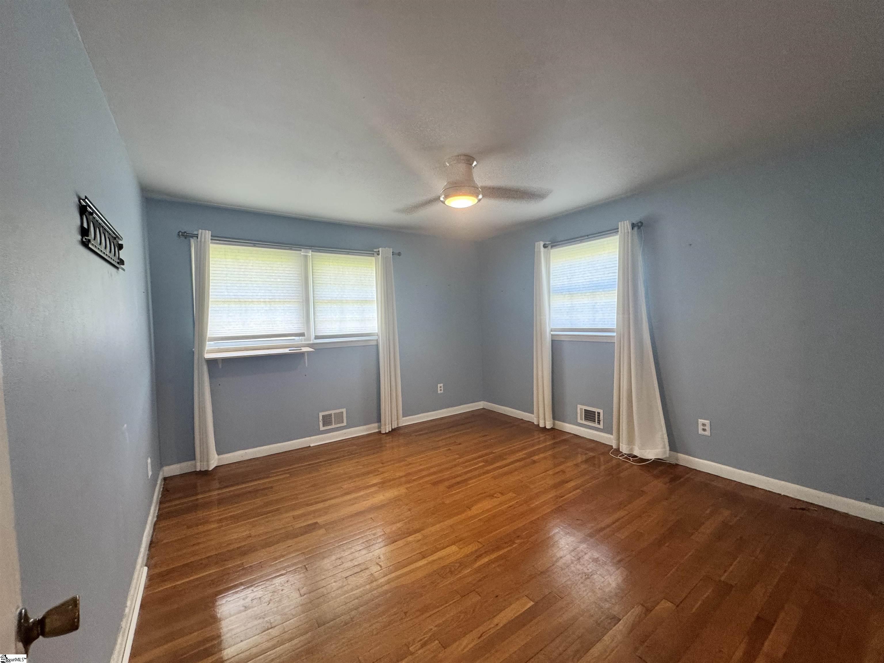 533 Alamo Street Property Photo 19