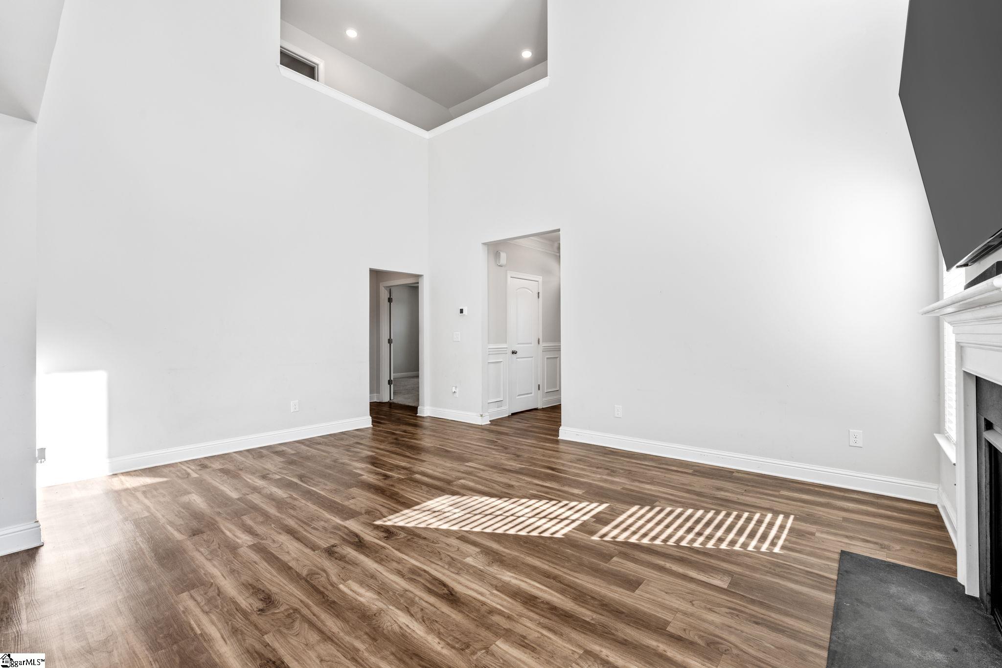 314 Carruth Street Property Photo 4