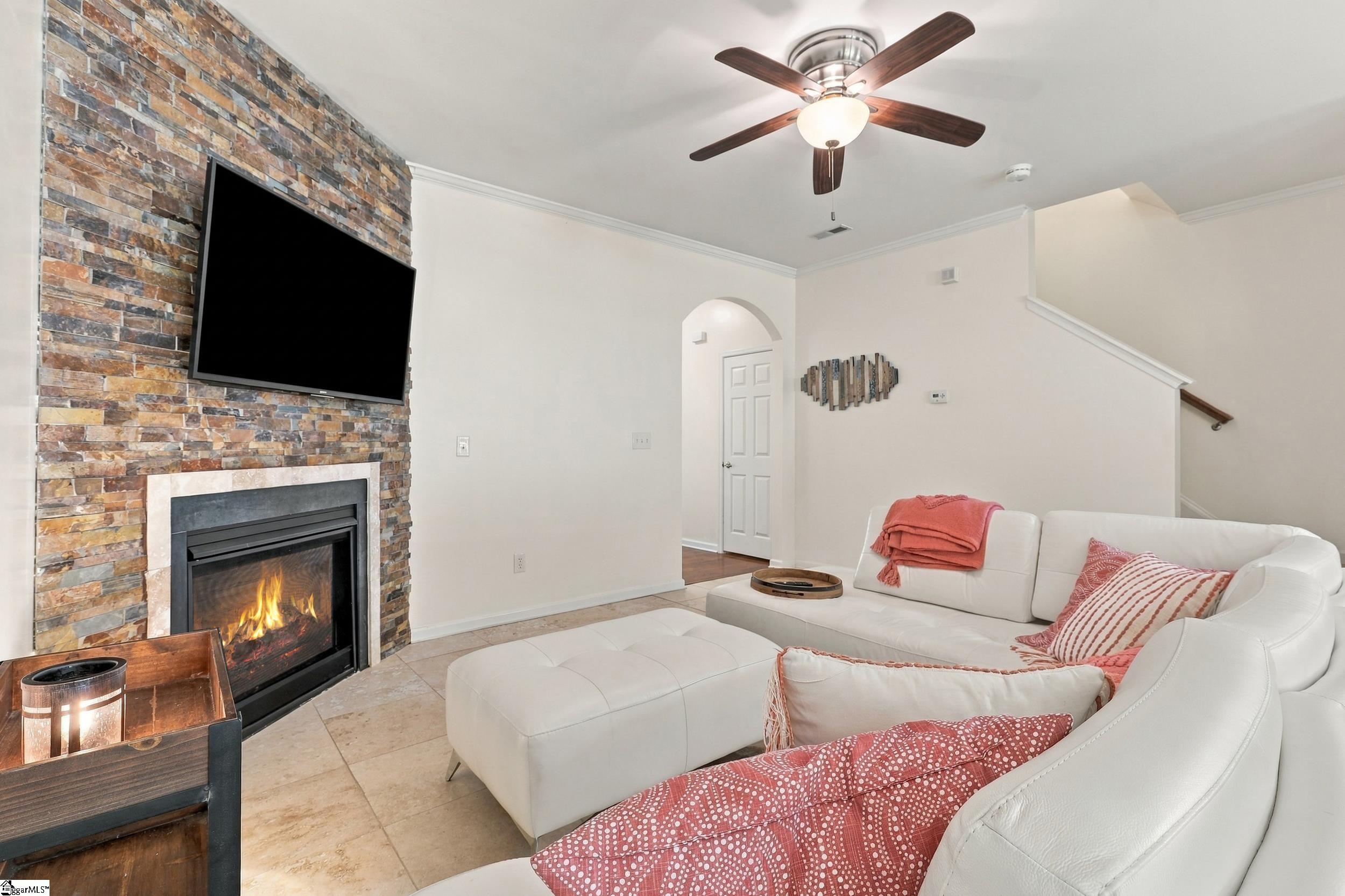239 Cedar Crossing Lane Property Photo 6