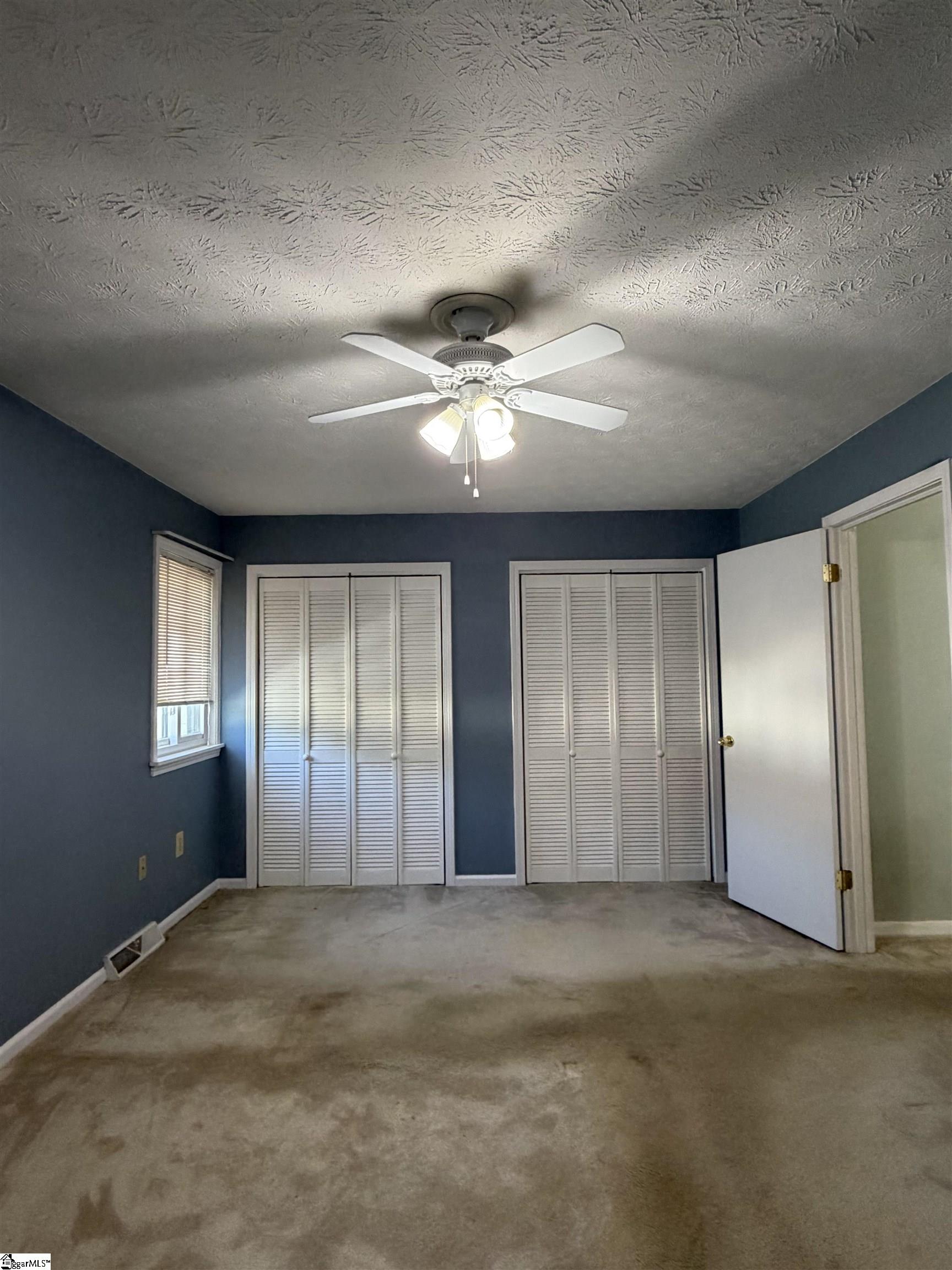 100 Buttercup Way Property Photo 2