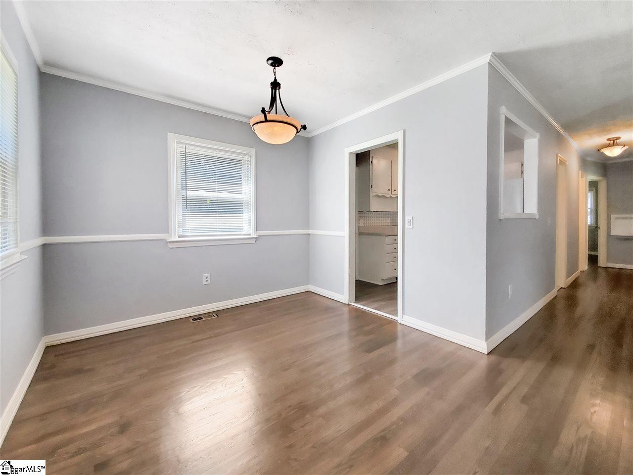 1605491 Property Photo 4