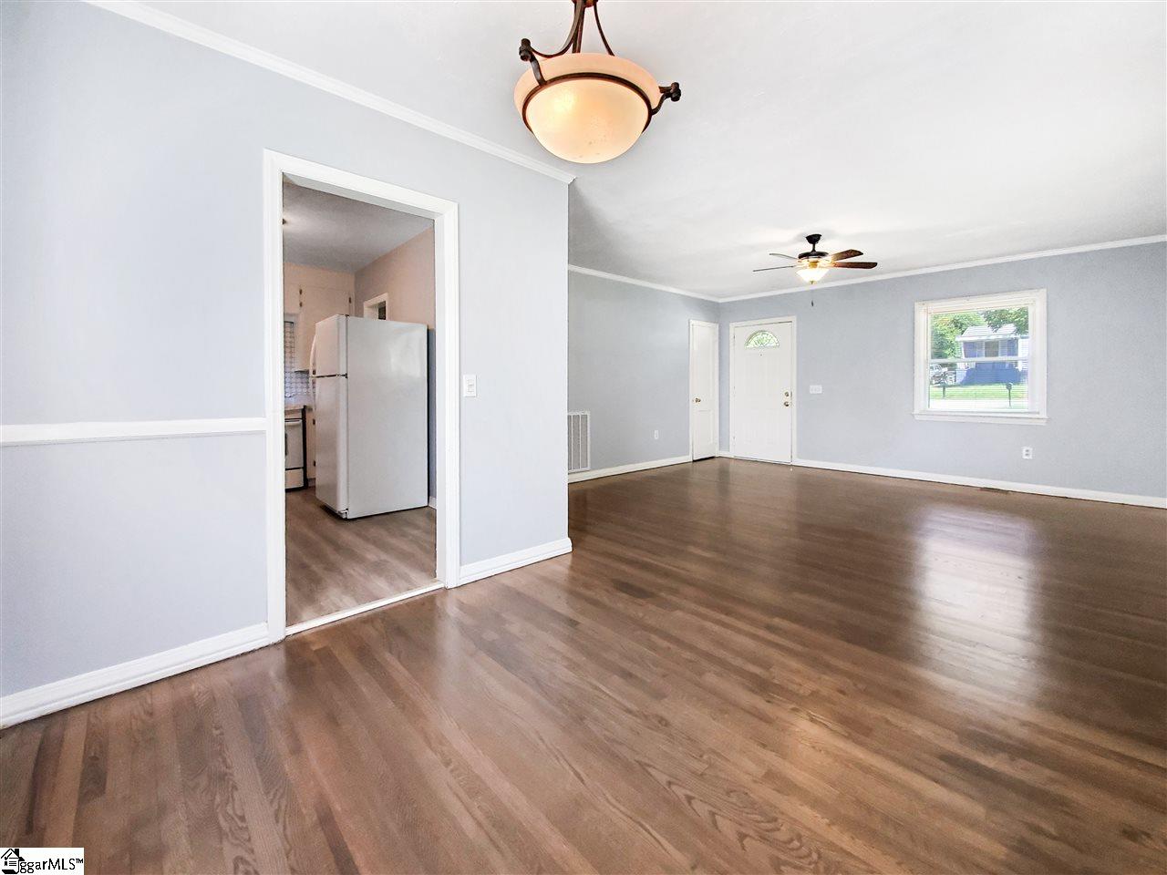 1605491 Property Photo 5