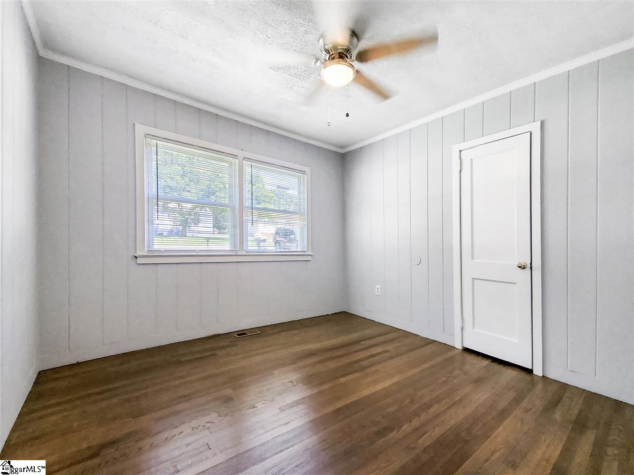 1605491 Property Photo 17