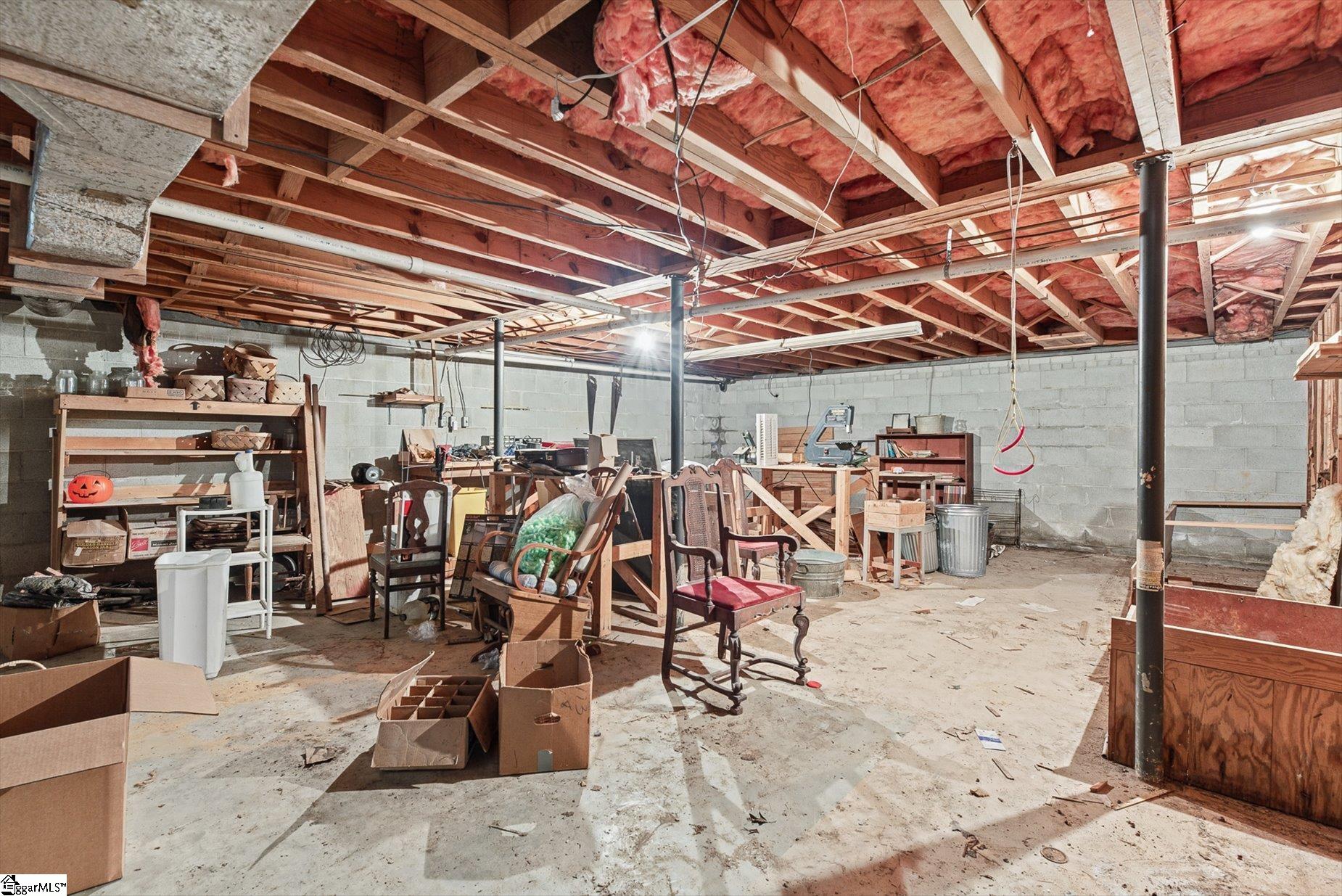 102 Lee Street Property Photo 26
