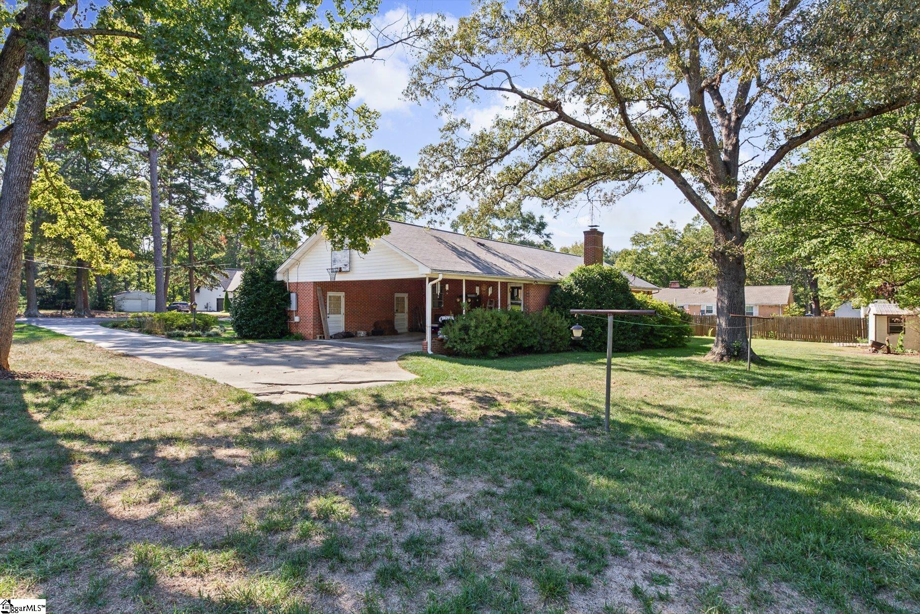 102 Lee Street Property Photo 36