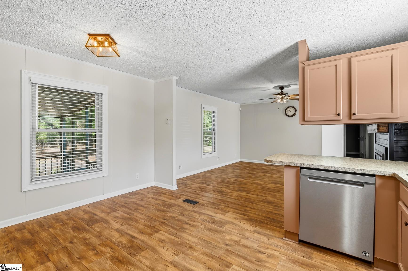71 Lodgeview Court Property Photo 19