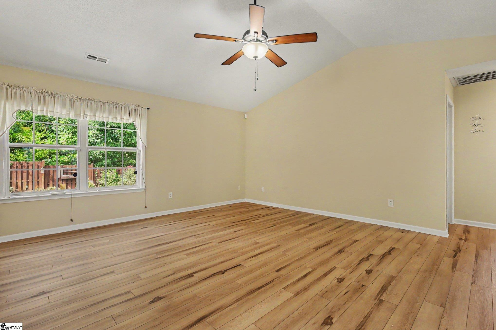 744 White Cloud Drive Property Photo 7