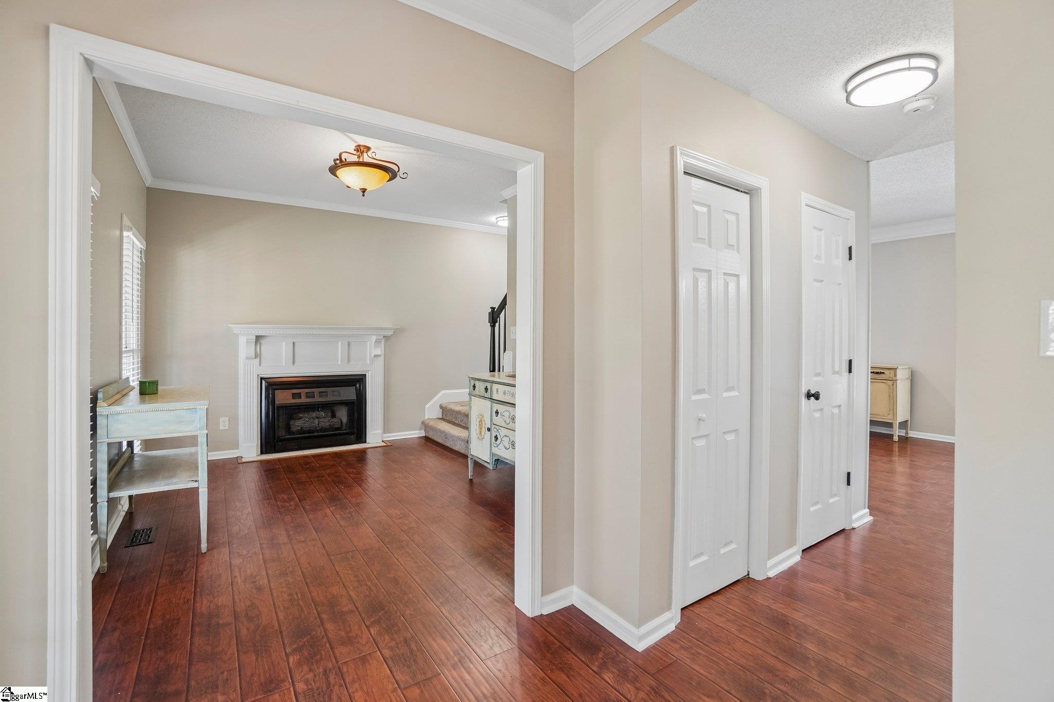 287 Hunters Pointe Drive Property Photo 17
