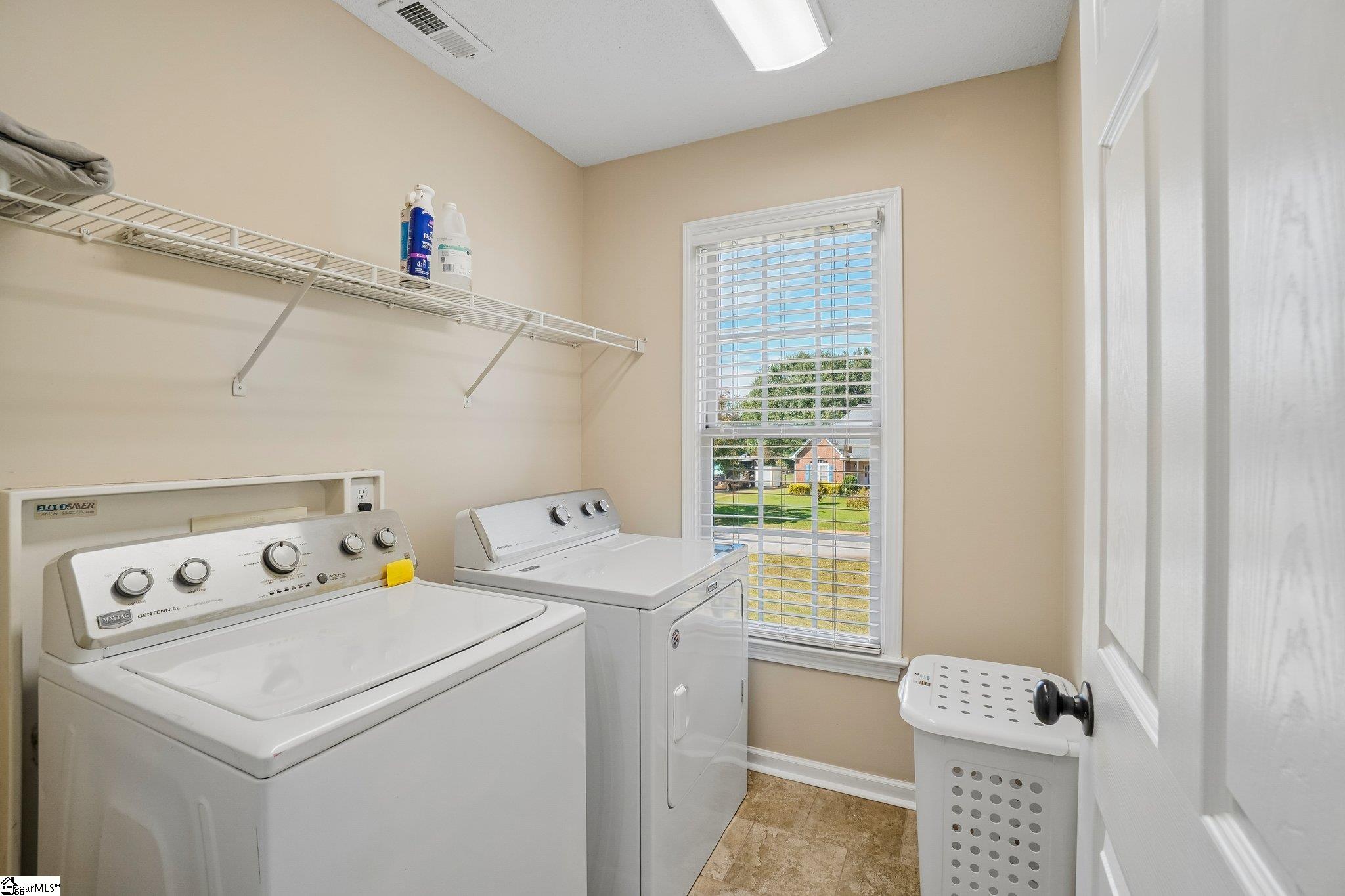 287 Hunters Pointe Drive Property Photo 36