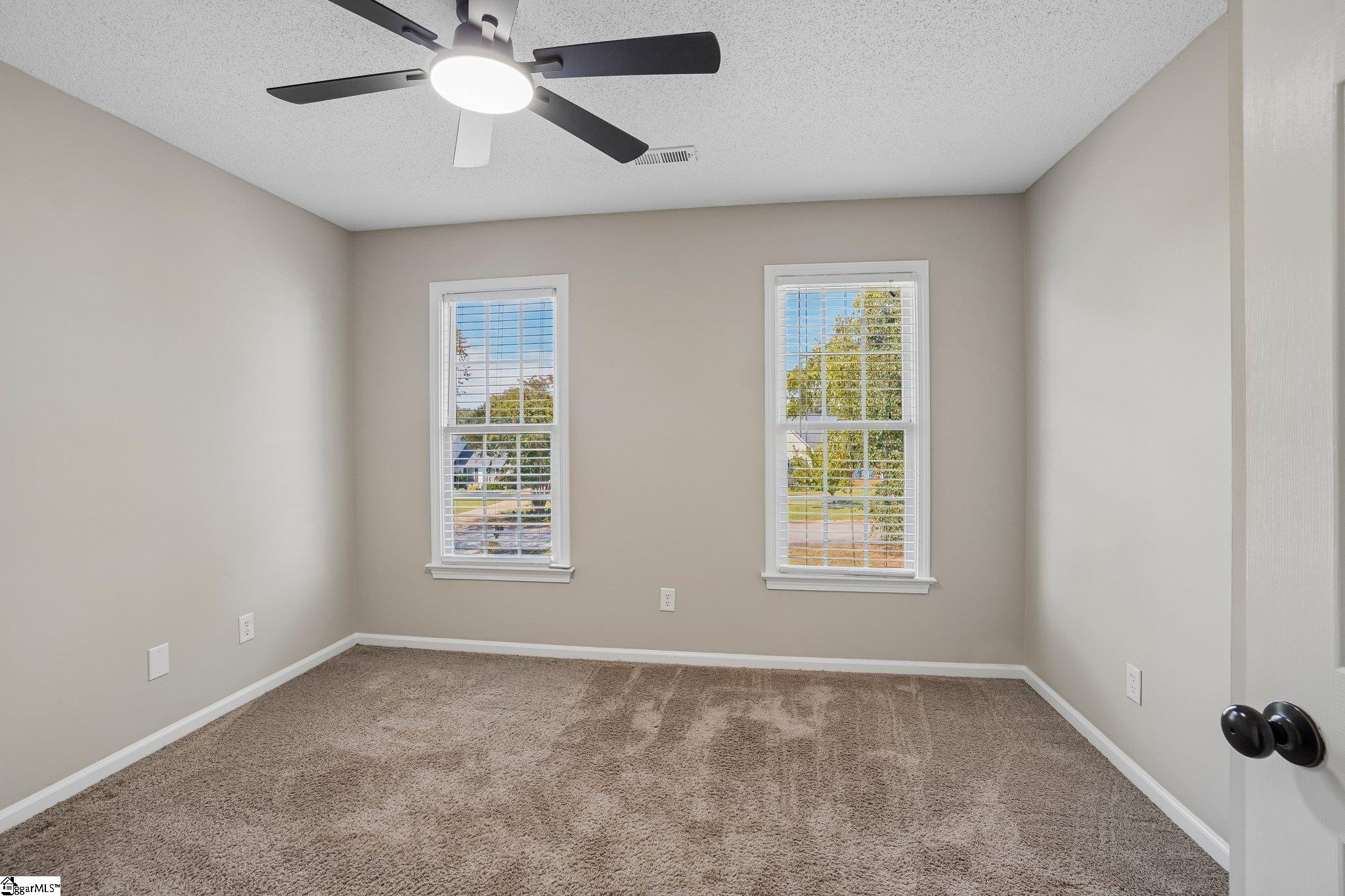 287 Hunters Pointe Drive Property Photo 40