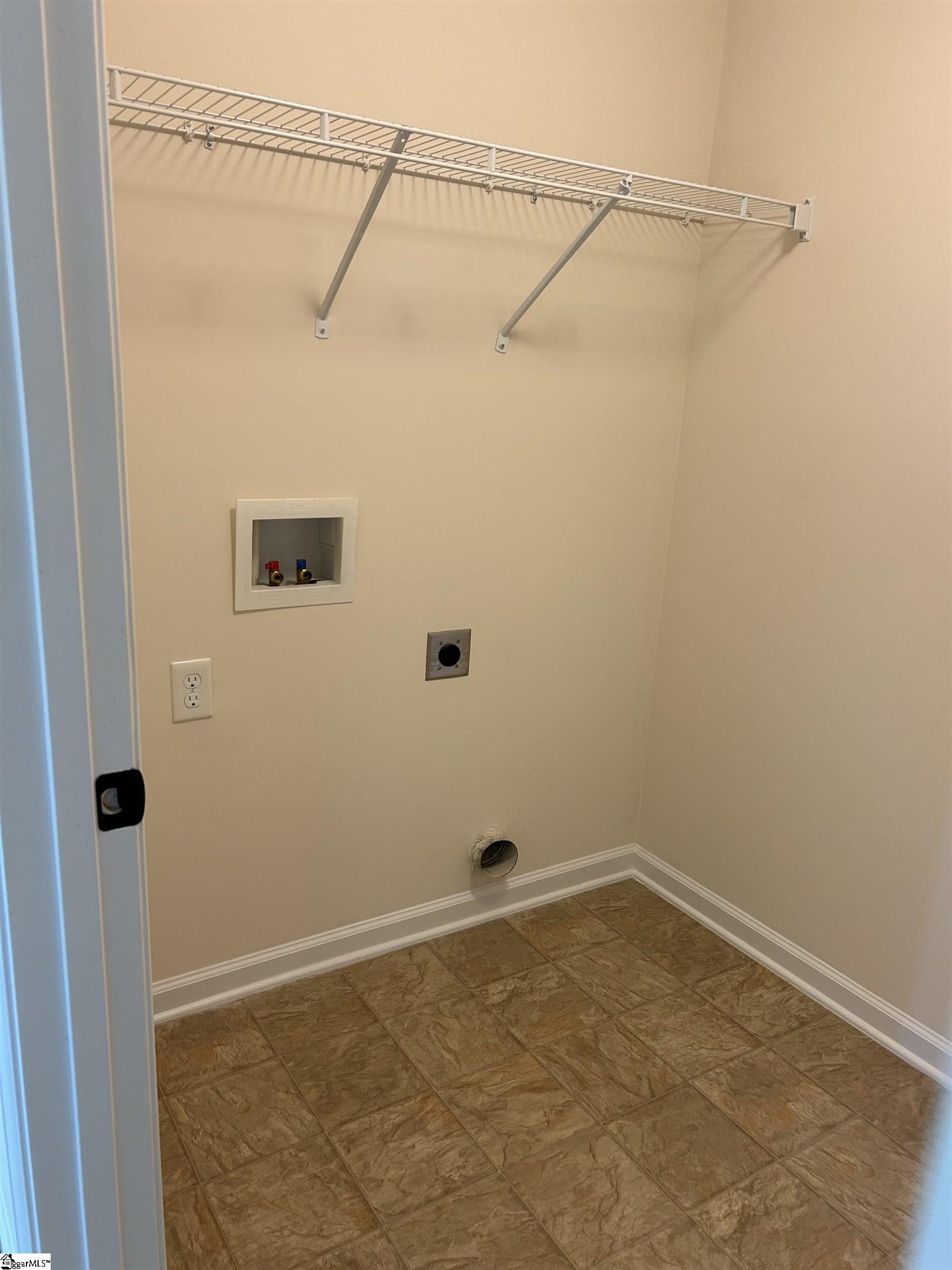 242 Sandusky Lane Property Photo 12
