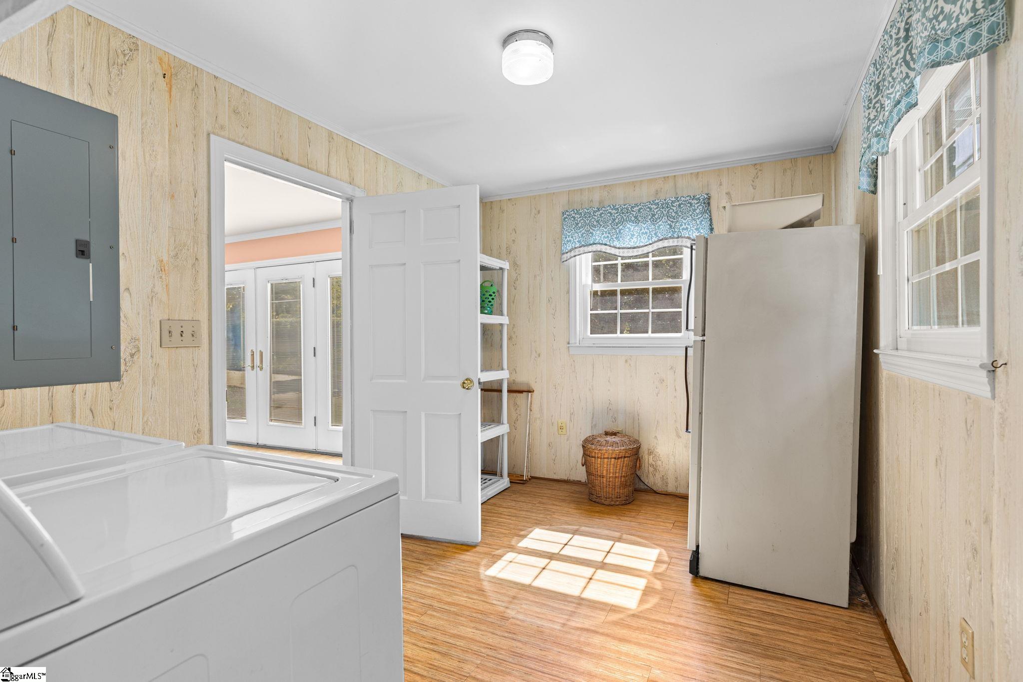 101 Jamestown Drive Property Photo 8