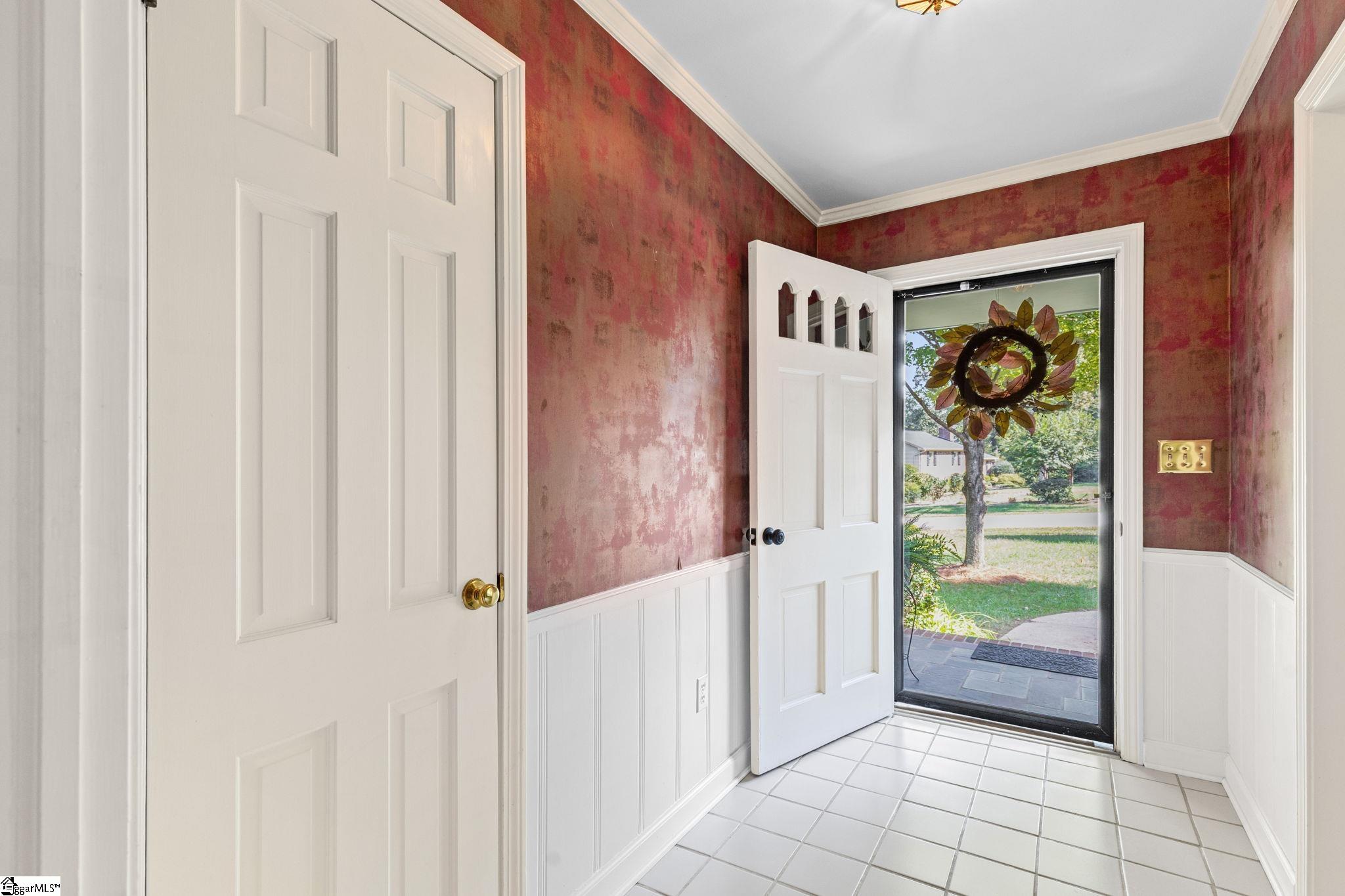 101 Jamestown Drive Property Photo 15