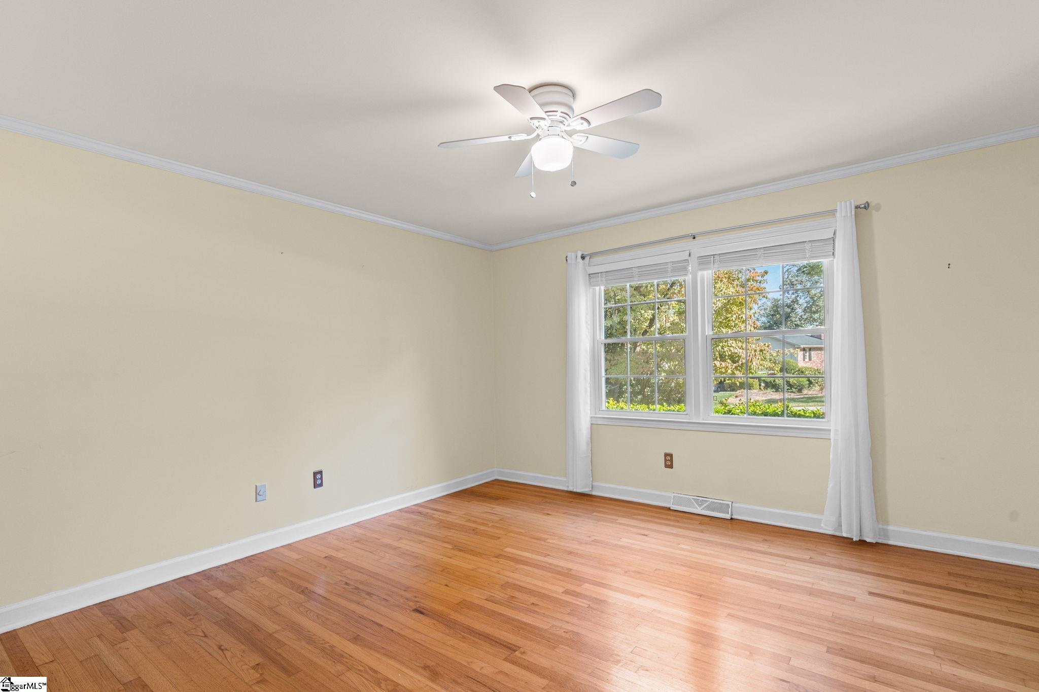 101 Jamestown Drive Property Photo 21