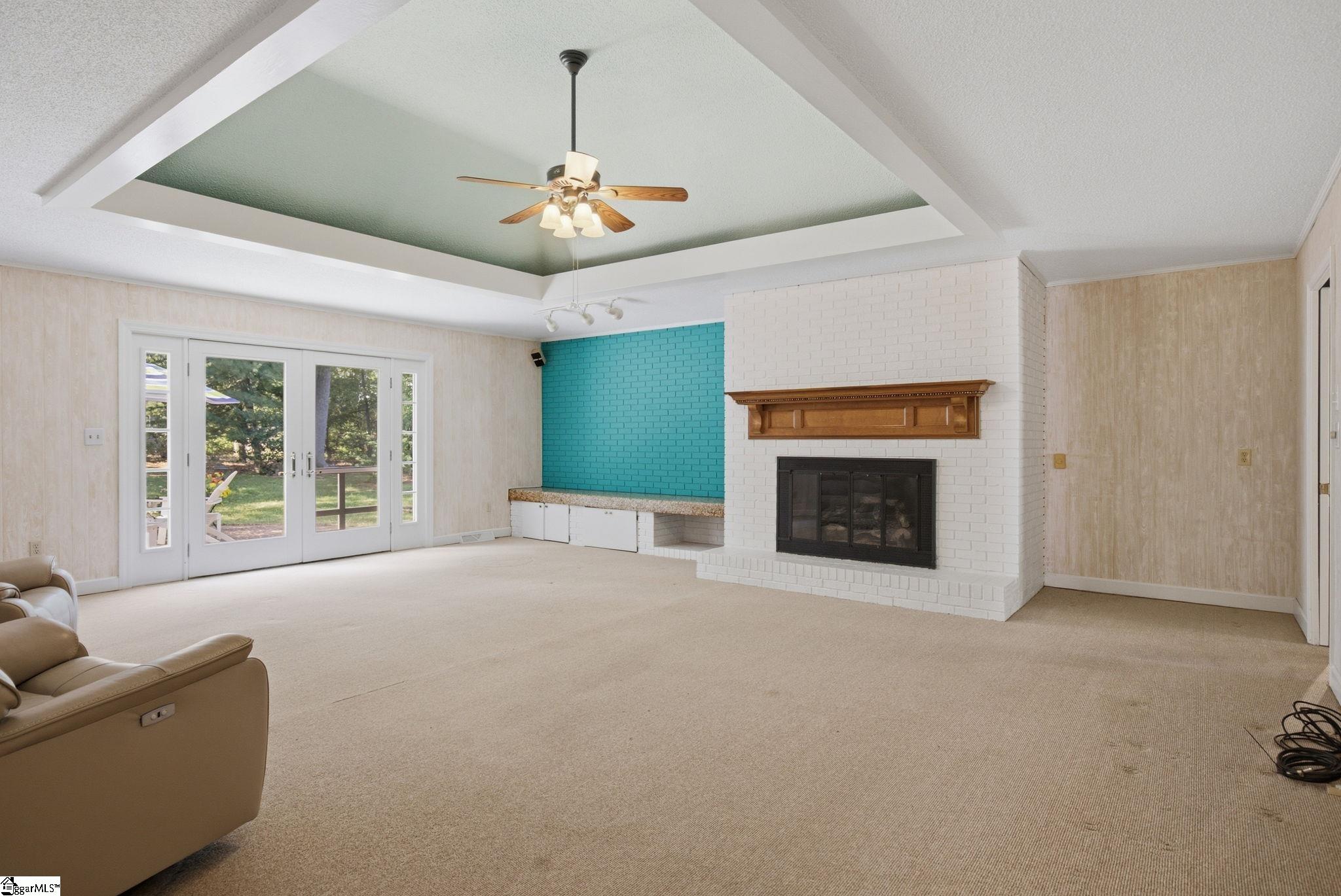 101 Jamestown Drive Property Photo 25