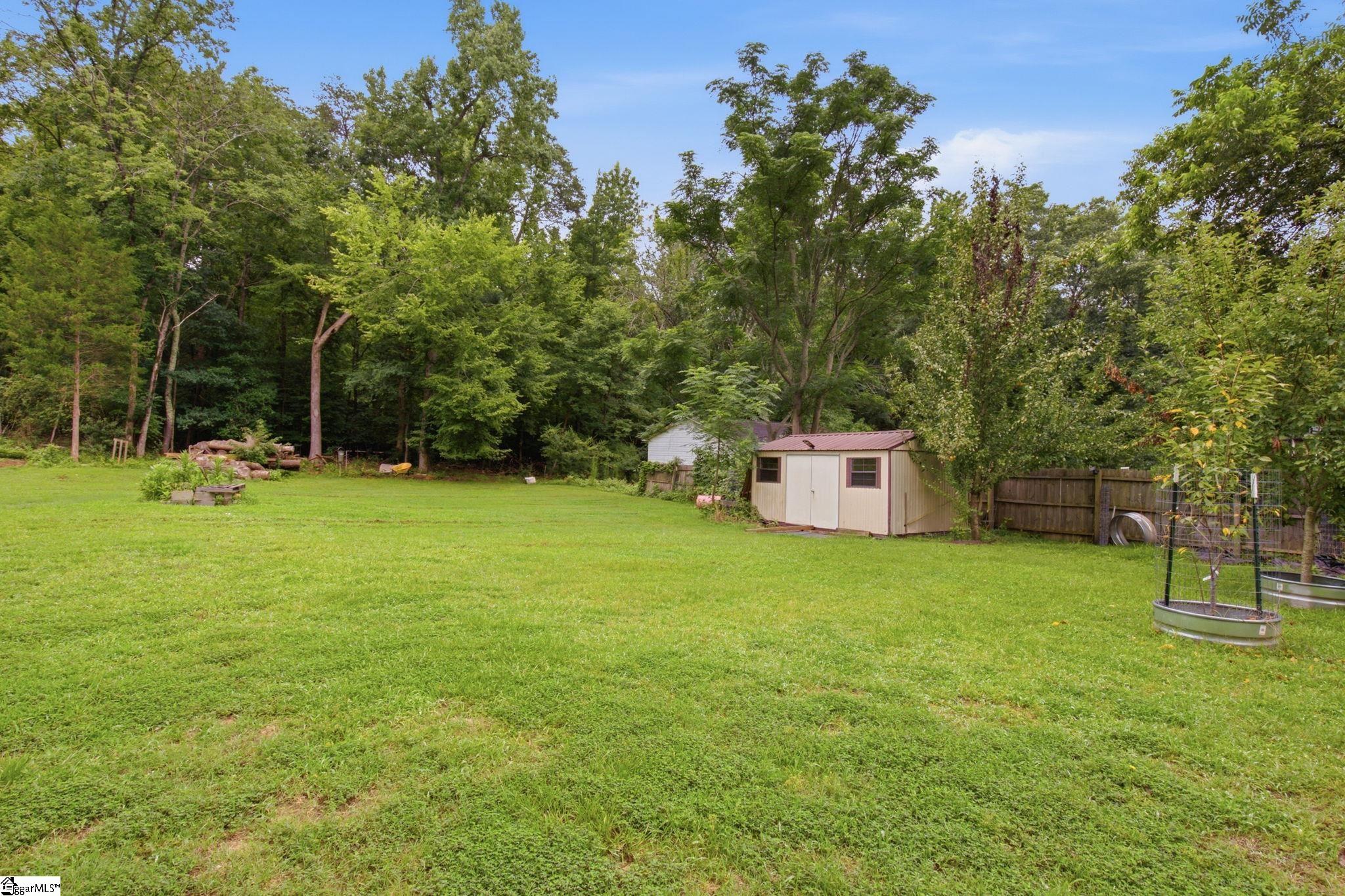 403 Faulkner Street Property Photo 8