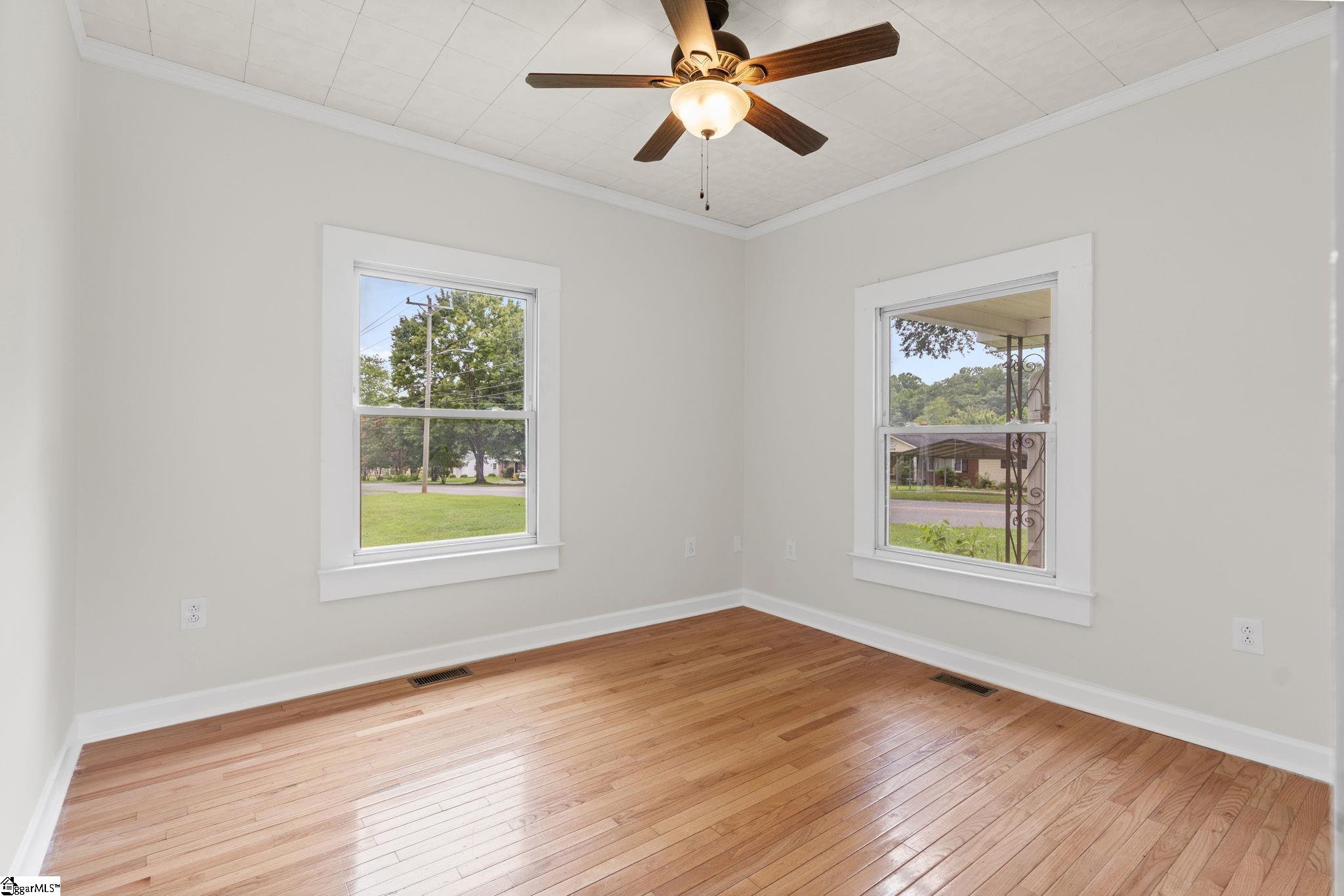 403 Faulkner Street Property Photo 14