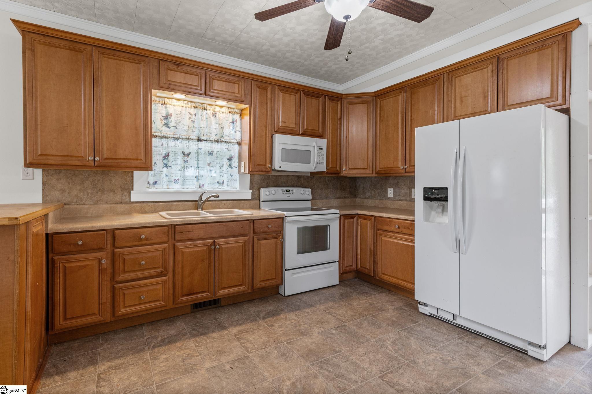 403 Faulkner Street Property Photo 18
