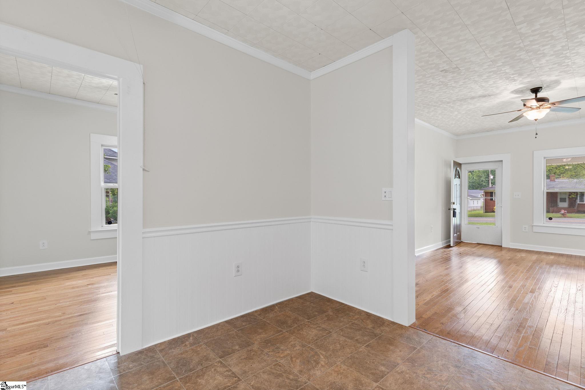 403 Faulkner Street Property Photo 24