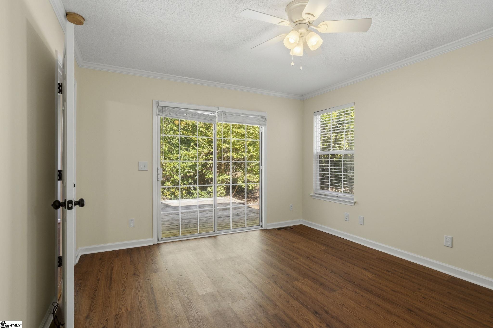 612 Crestwood Drive Property Photo 34