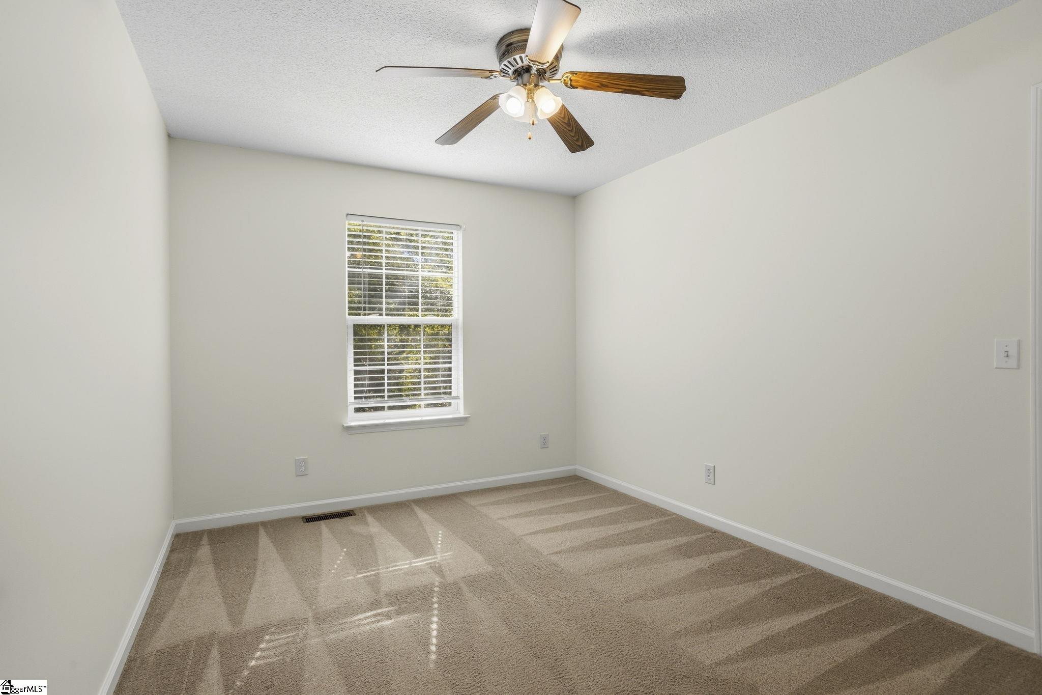 612 Crestwood Drive Property Photo 39