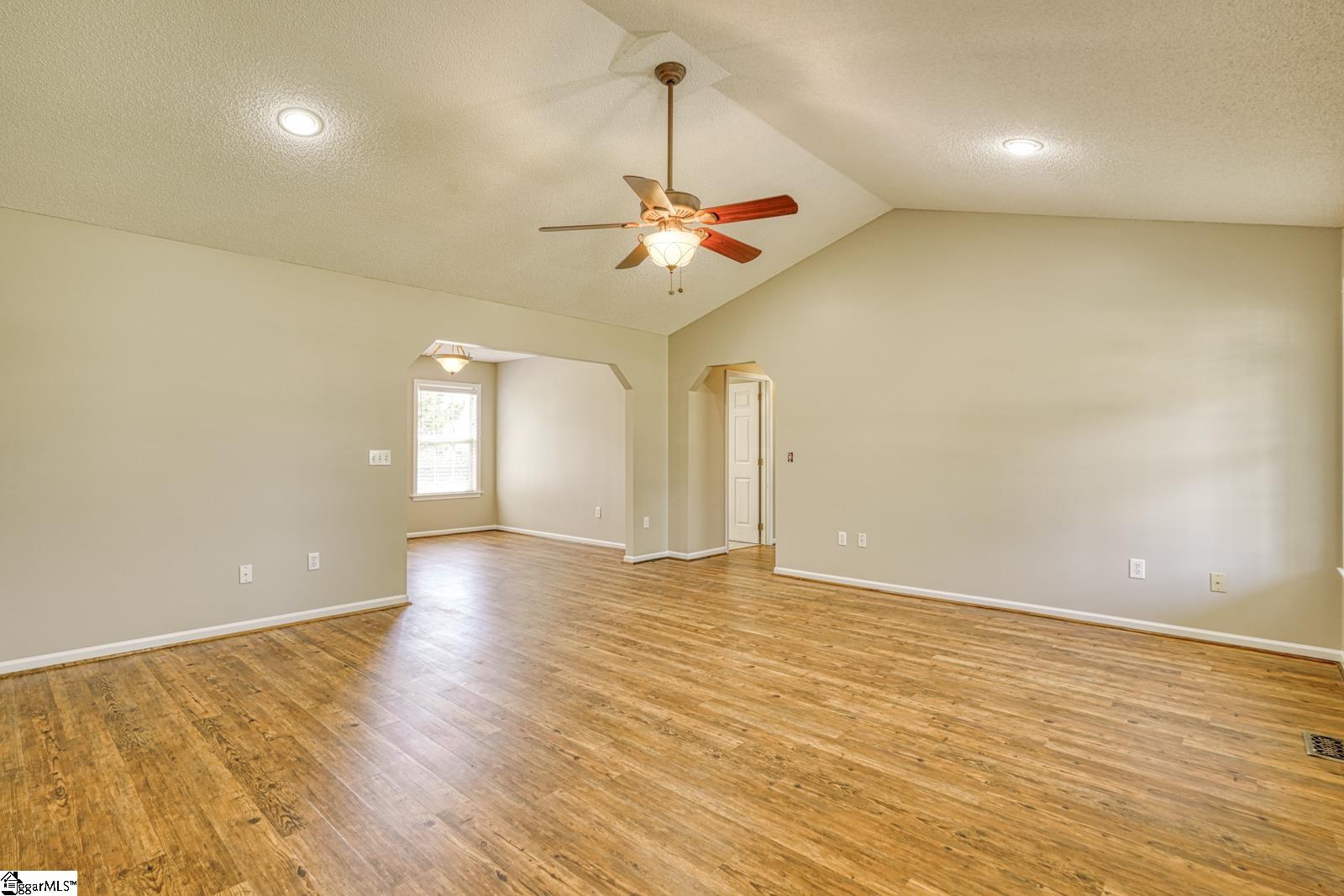 424 Bollweevil Way Property Photo 12