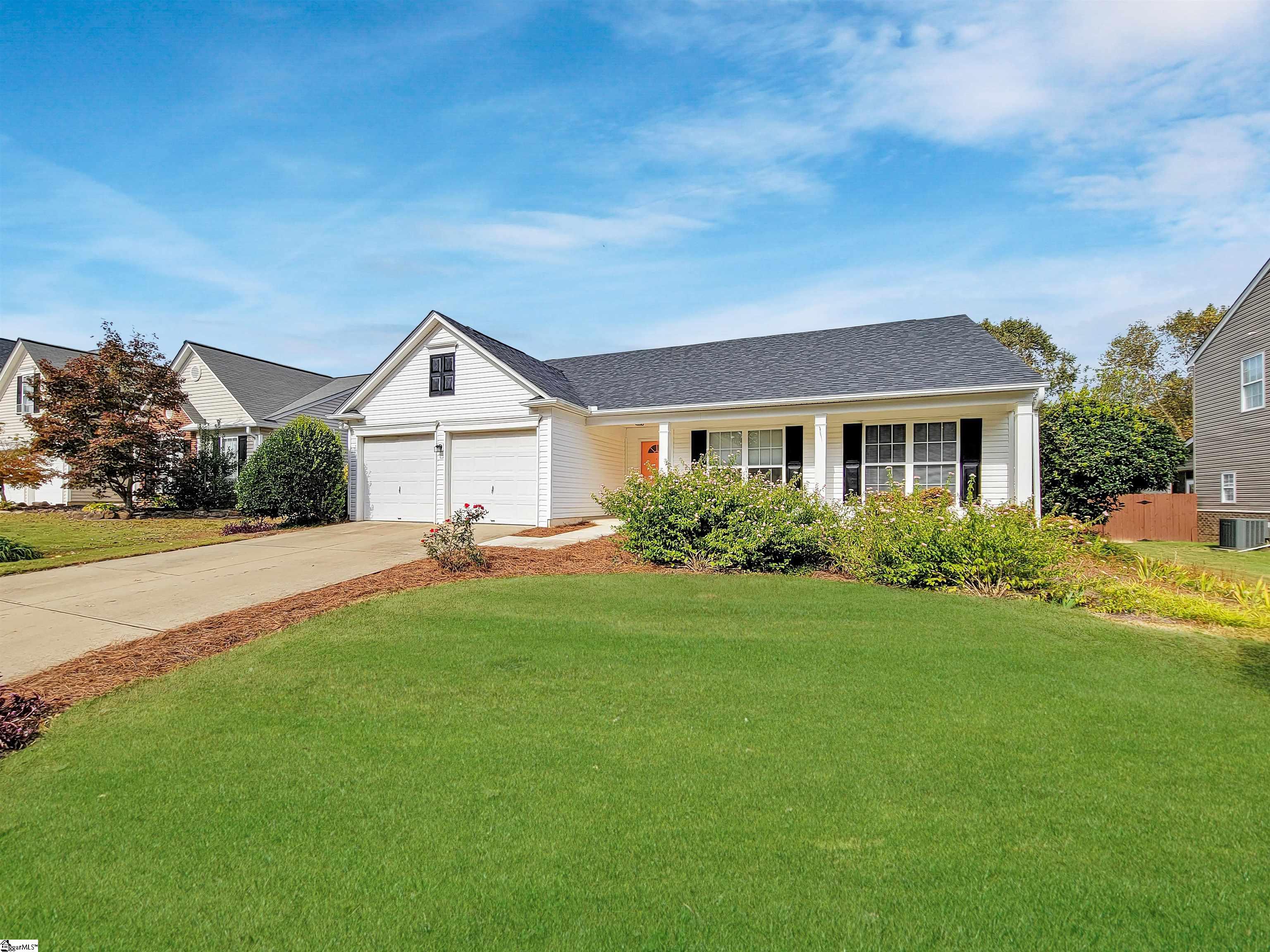 1605509 Property Photo 2