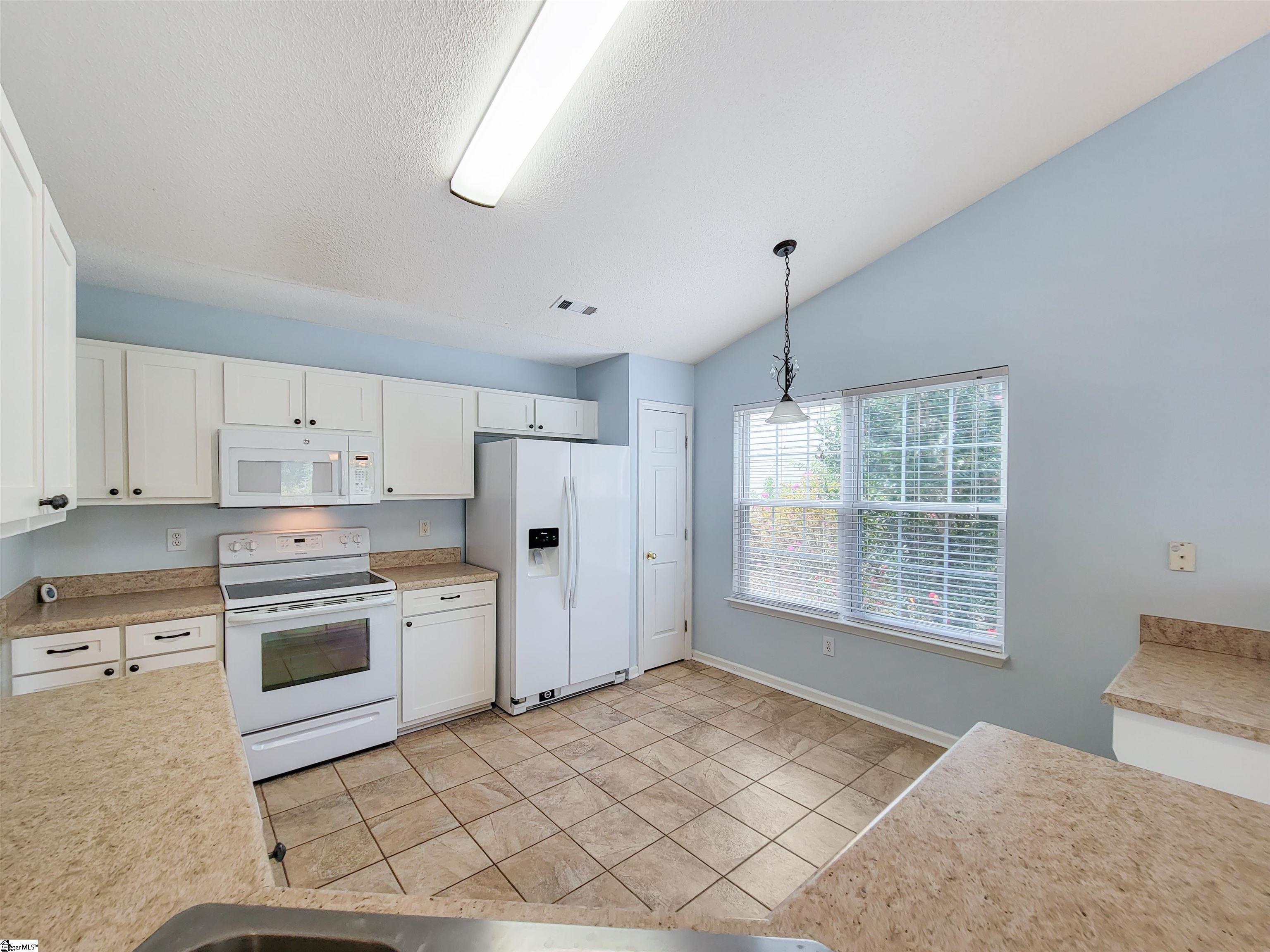 1605509 Property Photo 10