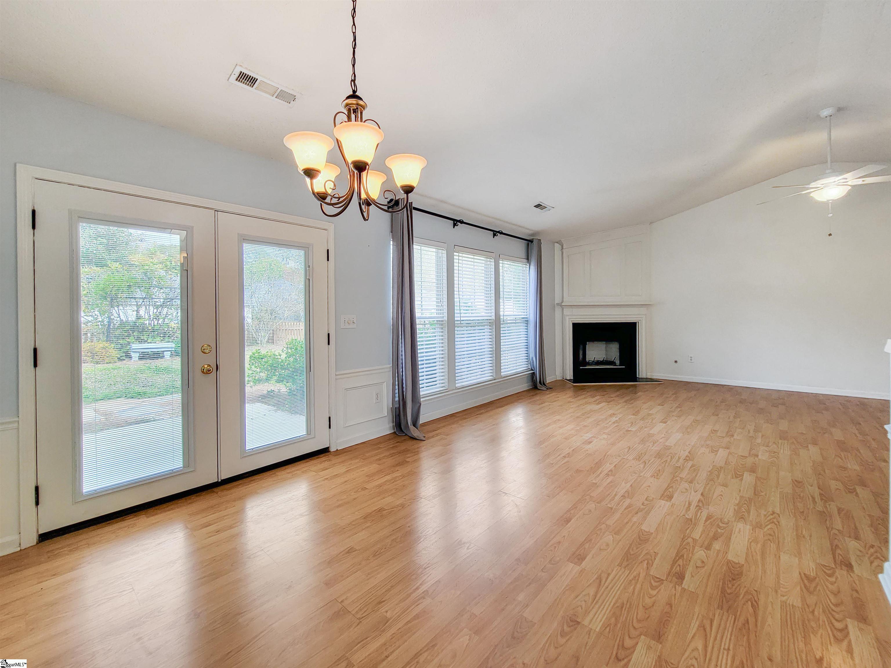1605509 Property Photo 12
