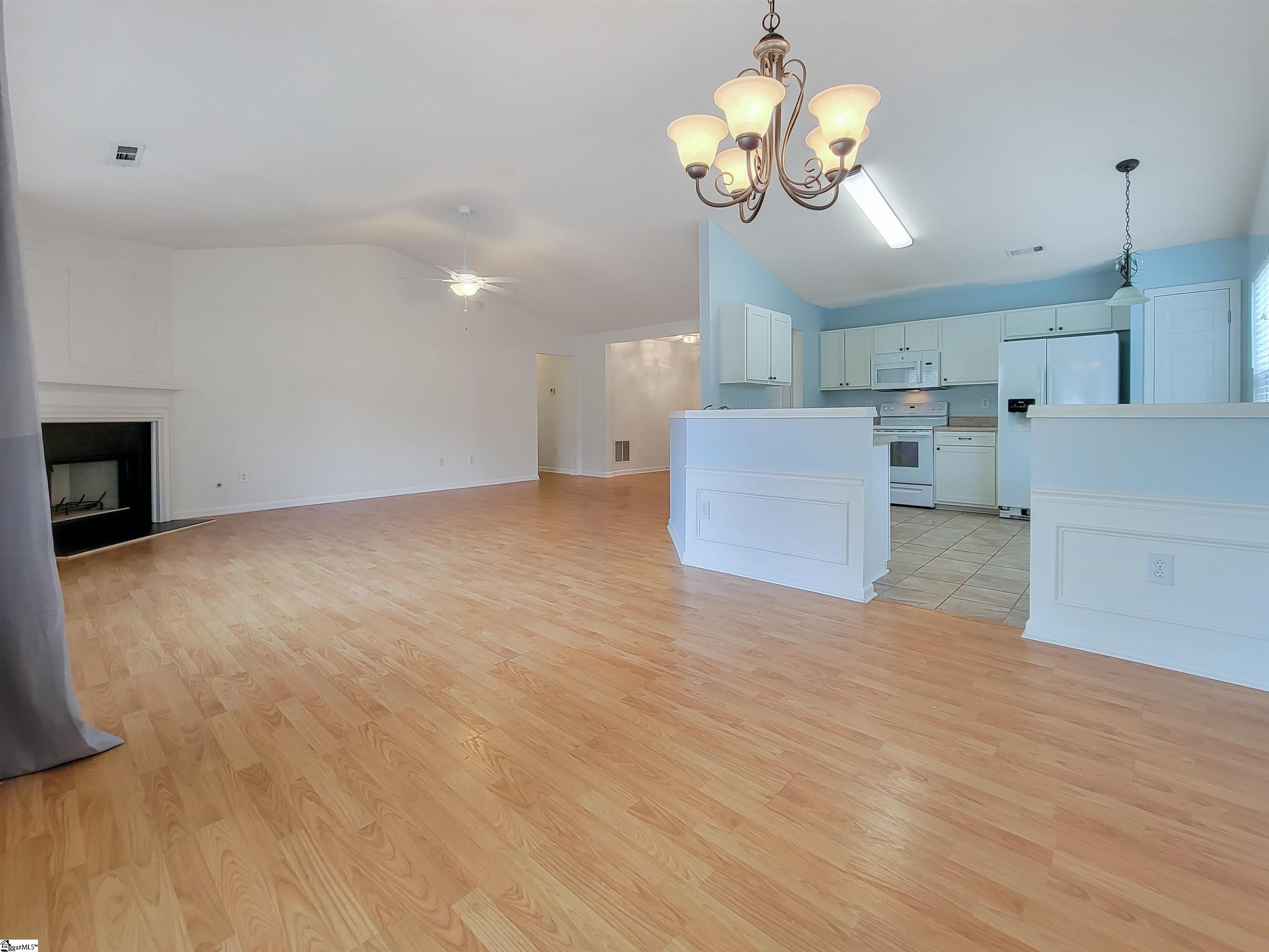 1605509 Property Photo 13