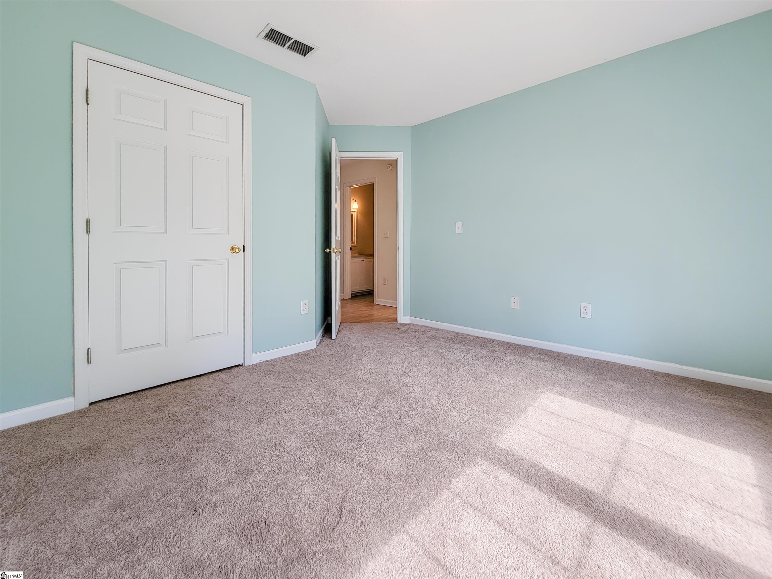 1605509 Property Photo 17
