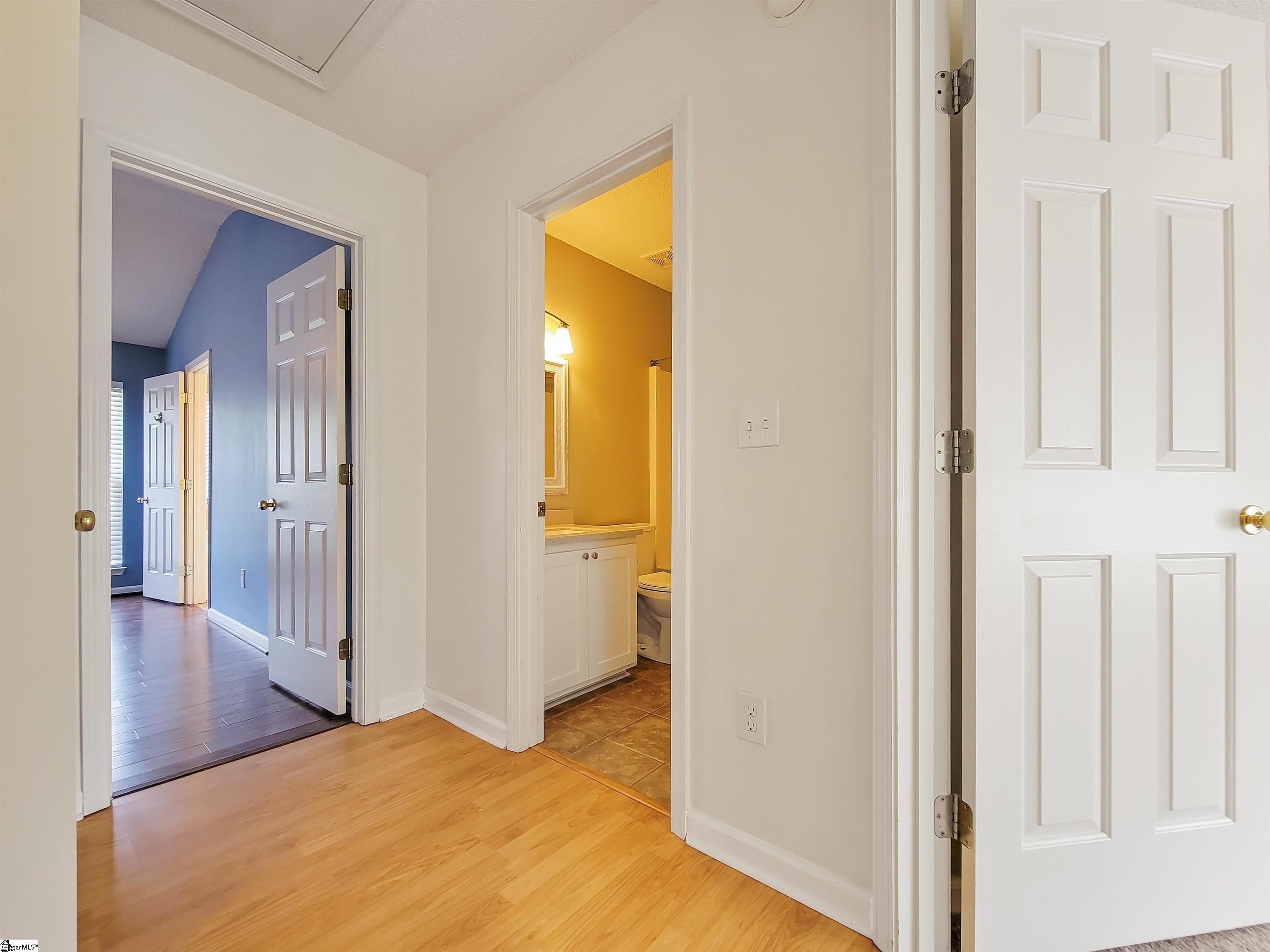 1605509 Property Photo 20