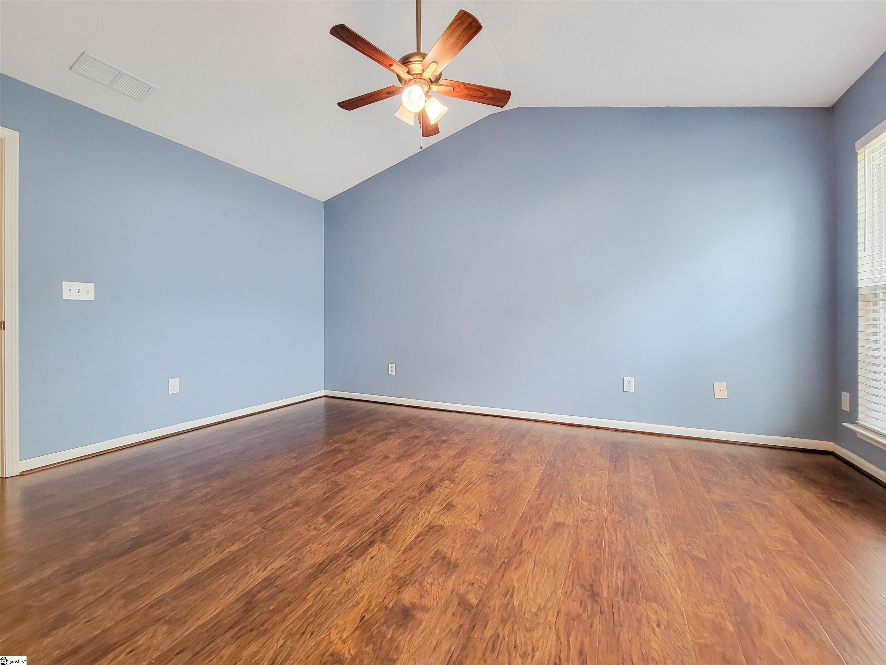 1605509 Property Photo 23