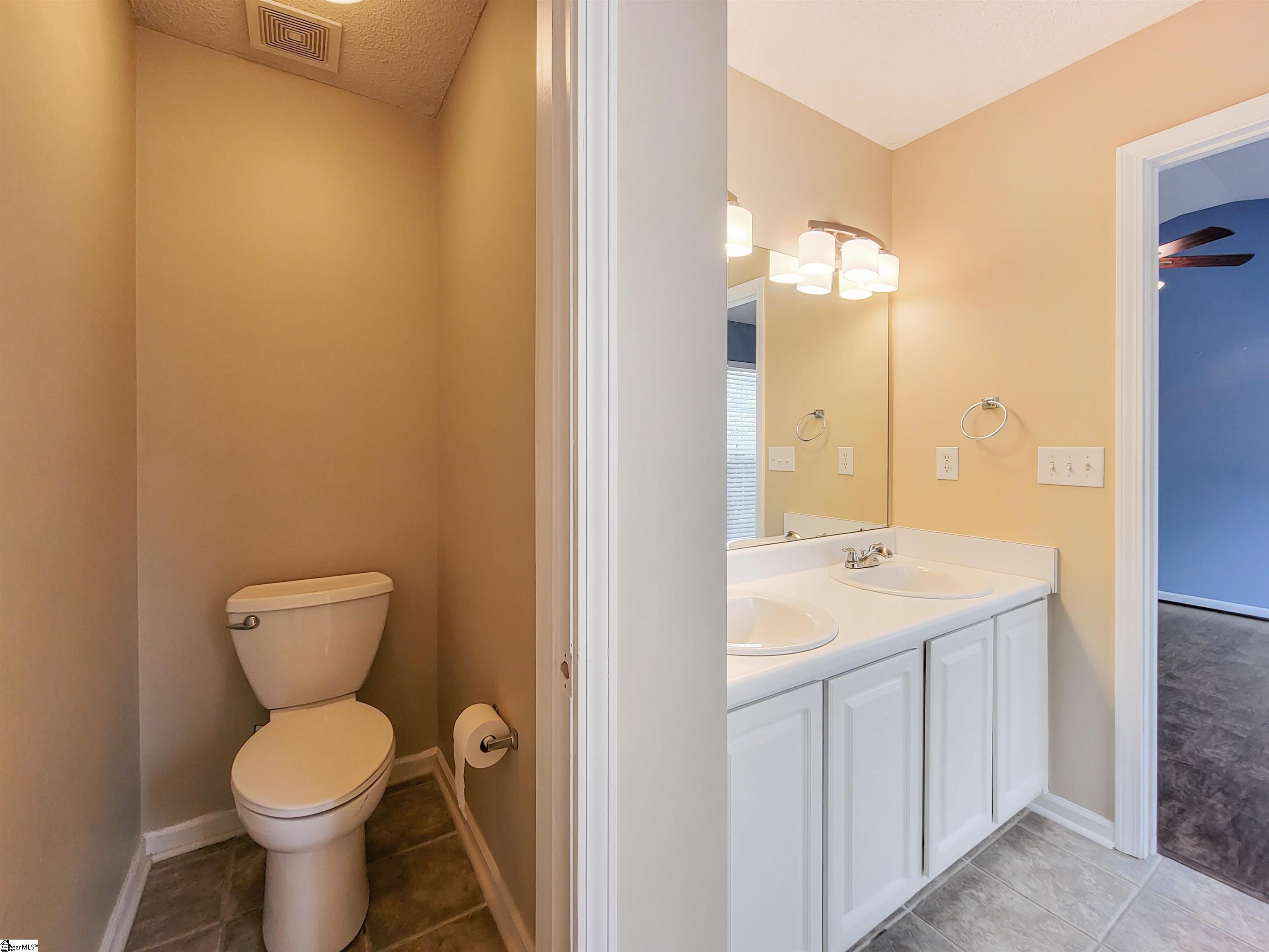 1605509 Property Photo 26