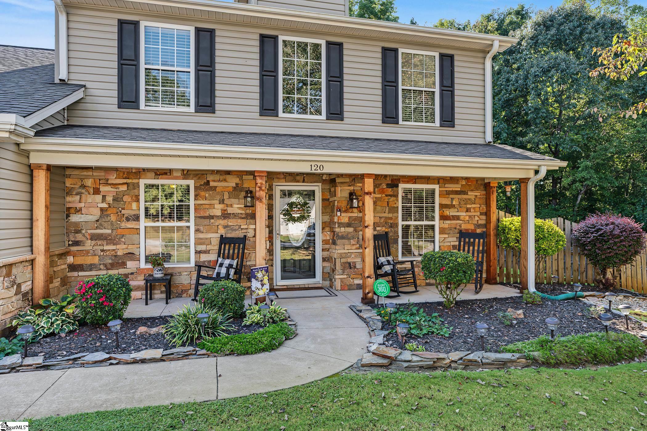 120 Flat Tail Way Property Photo 2