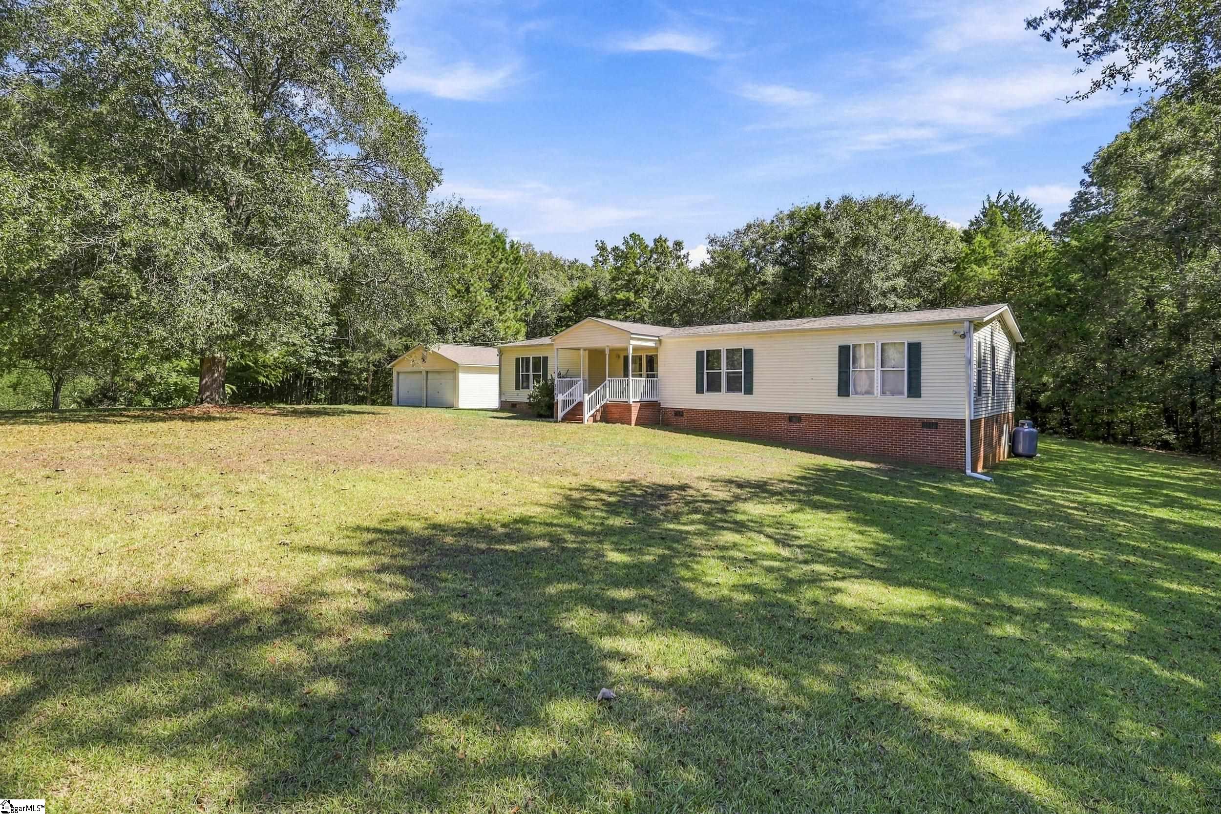 524 Charlies Creek Road Property Photo 3