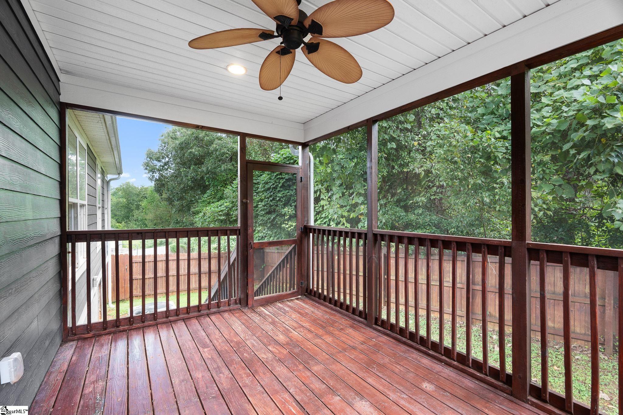 126 Colonial Walk Property Photo 29