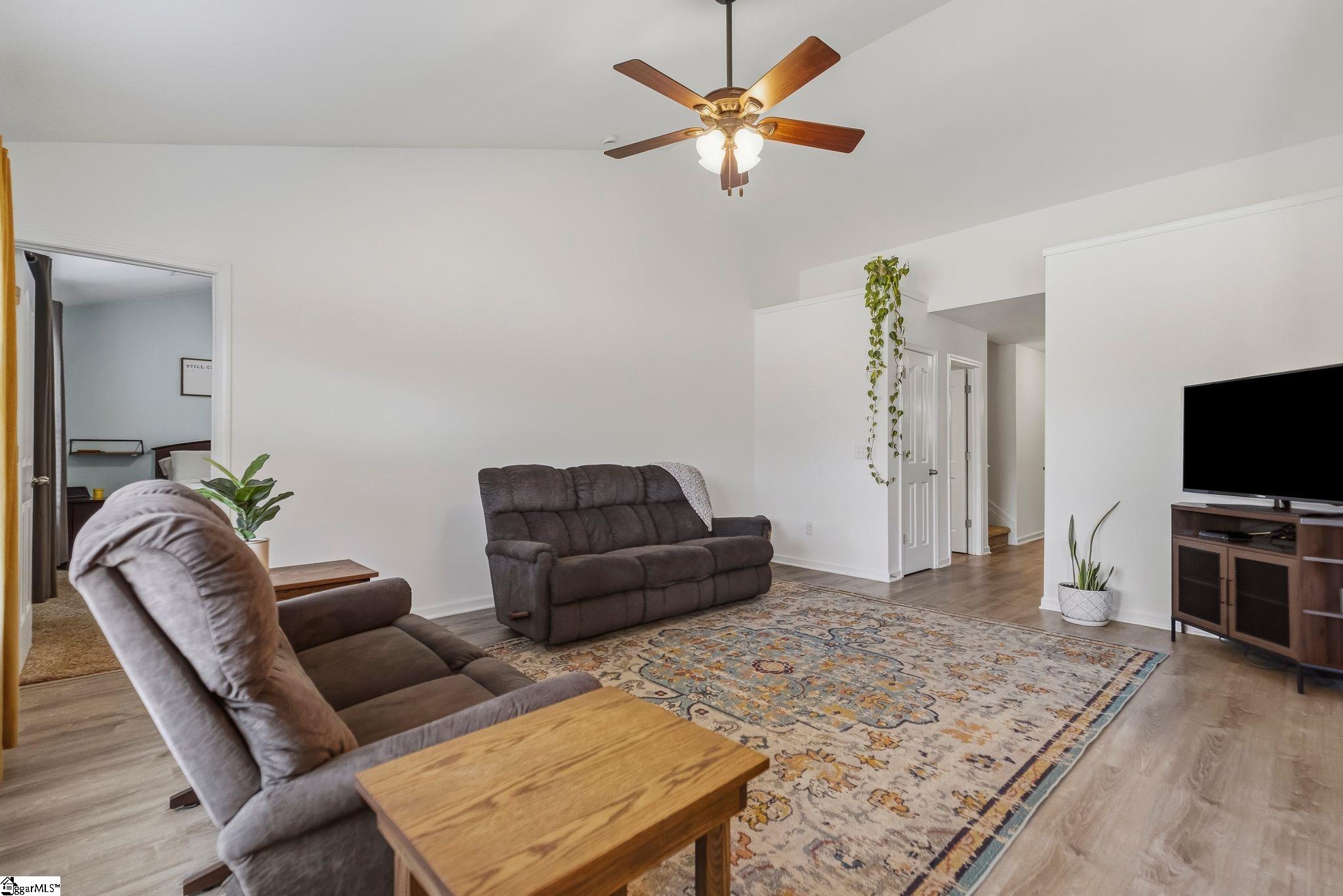 54 Altamira Way Property Photo 6