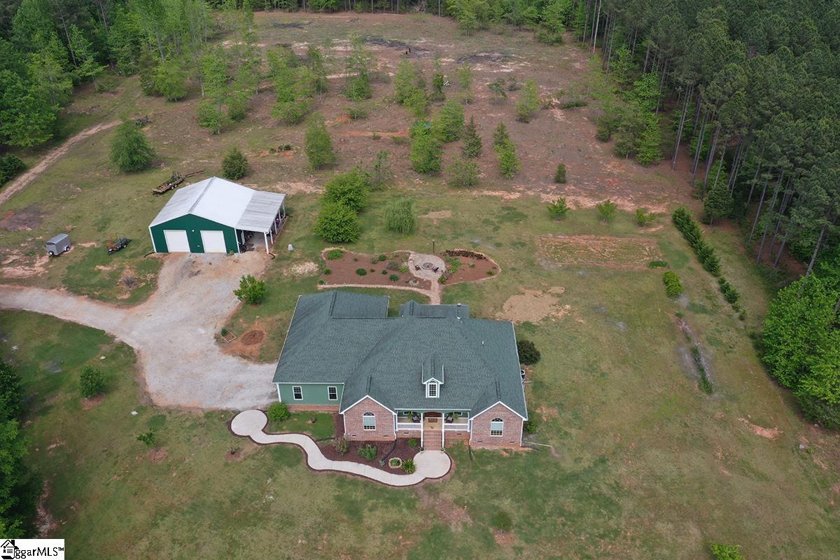 551 Chiply Road Property Photo 2